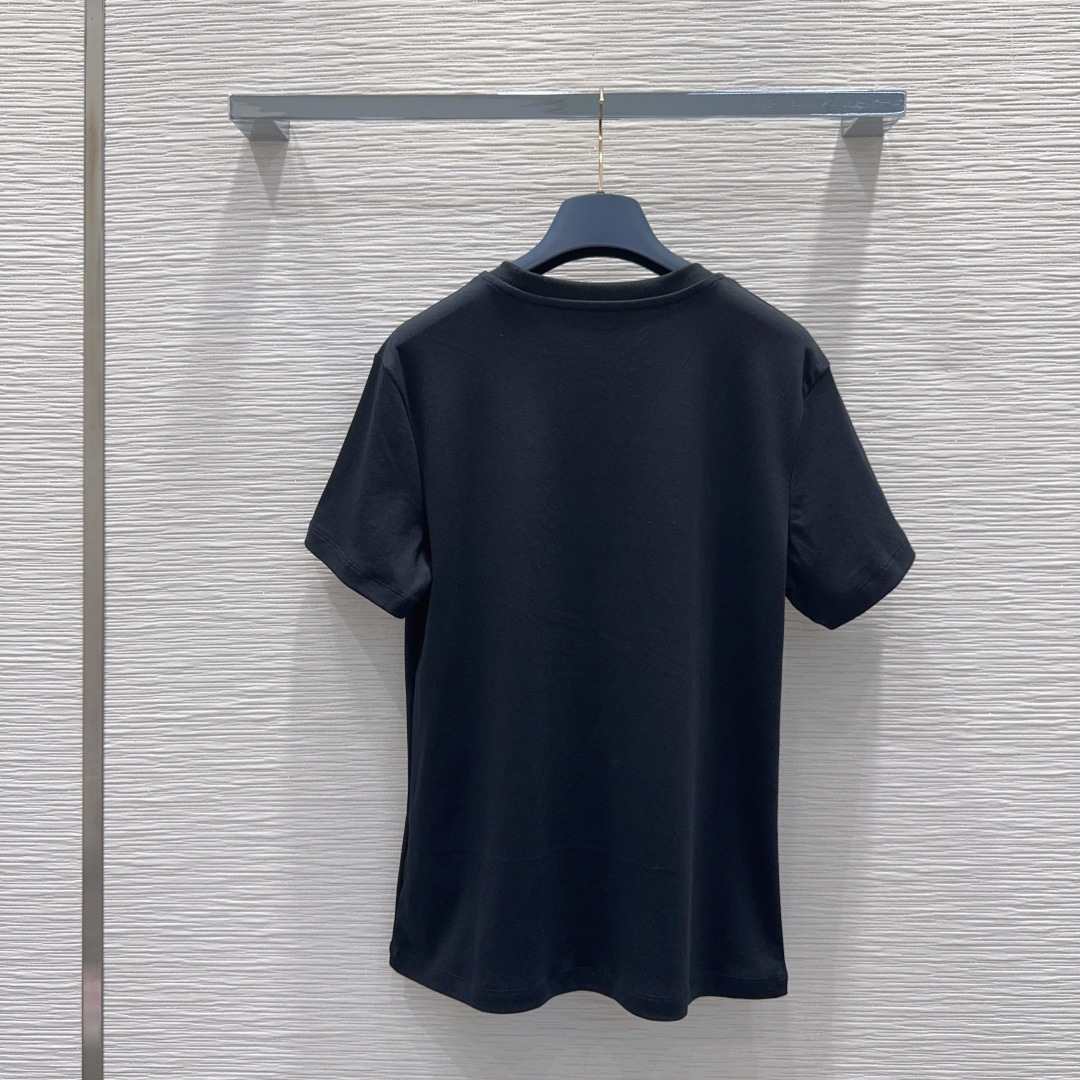 🛍️Louis Vuitto*👑2025FW新款T恤 密度很高手感超好 真的费劲心血的一款!!细节完美常