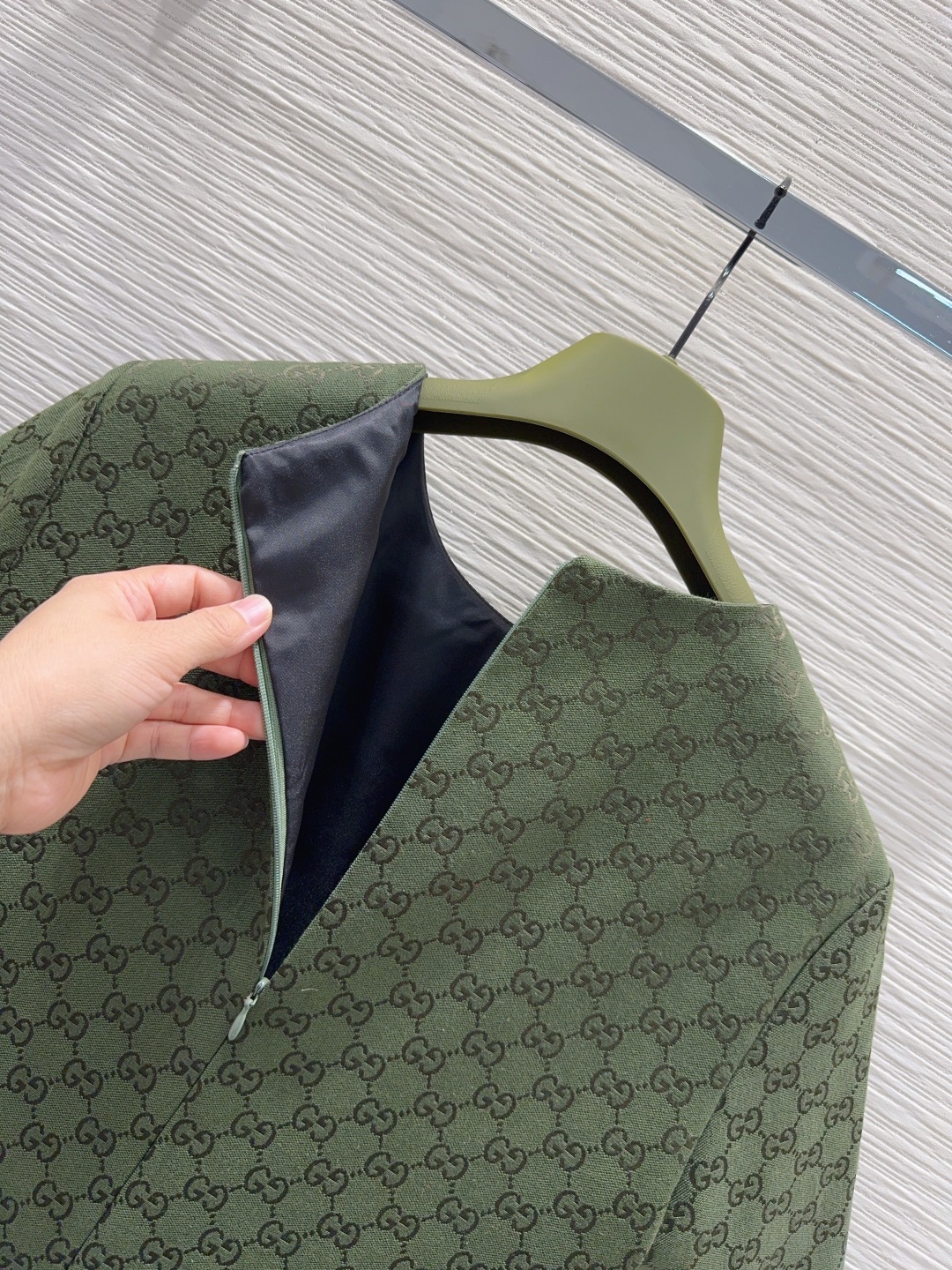 🛍️Gucc*👑2025FW新款 高级手工坊系列款 巨好看的闪钻系列 非常高级的进口高密度质地 满身提花