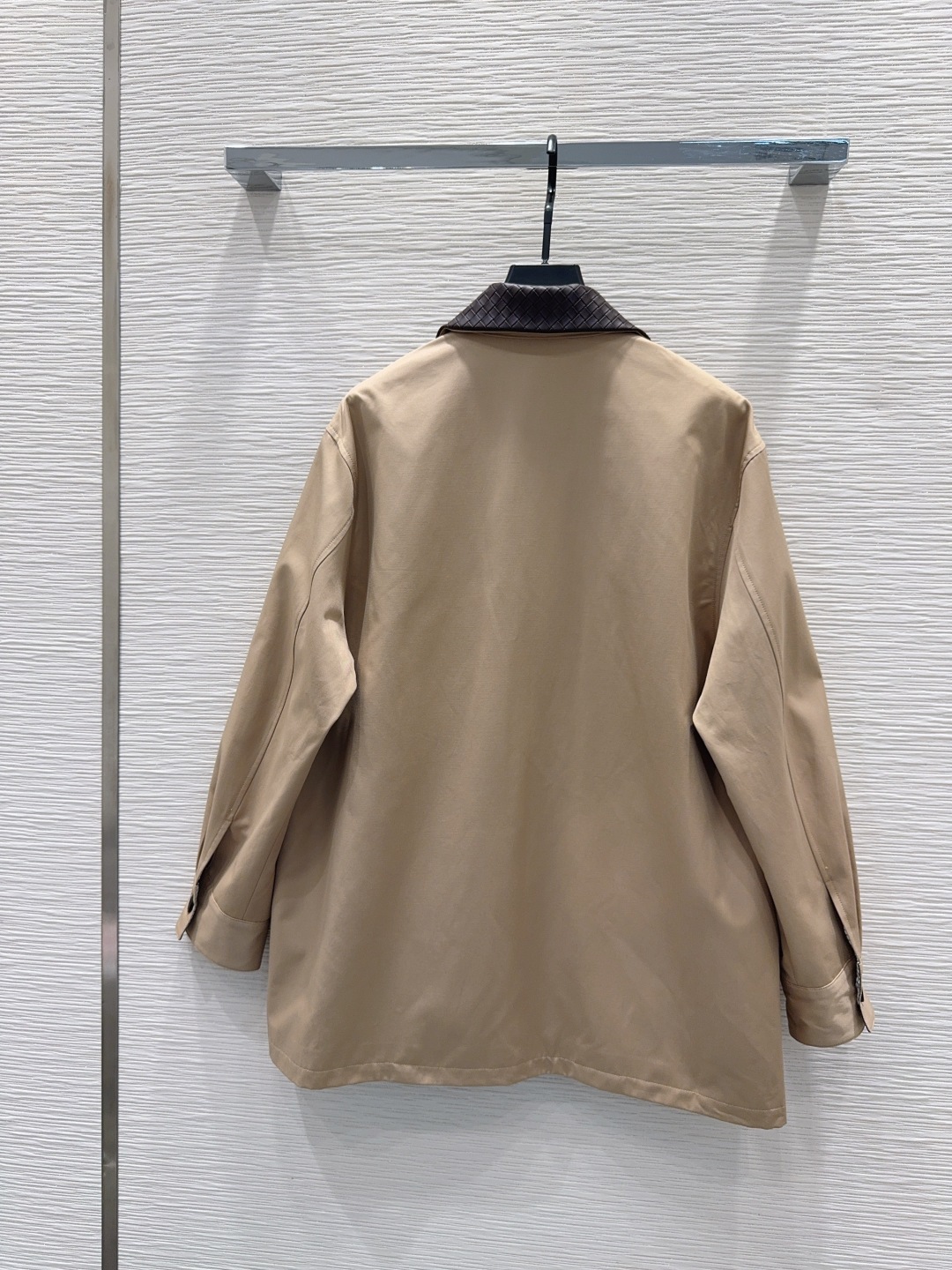 🛍️BOTTEG*A👑 2025FW新款外套 出货即爆单 特殊材质有肌理感 每个小细节都非常注重 恰到好