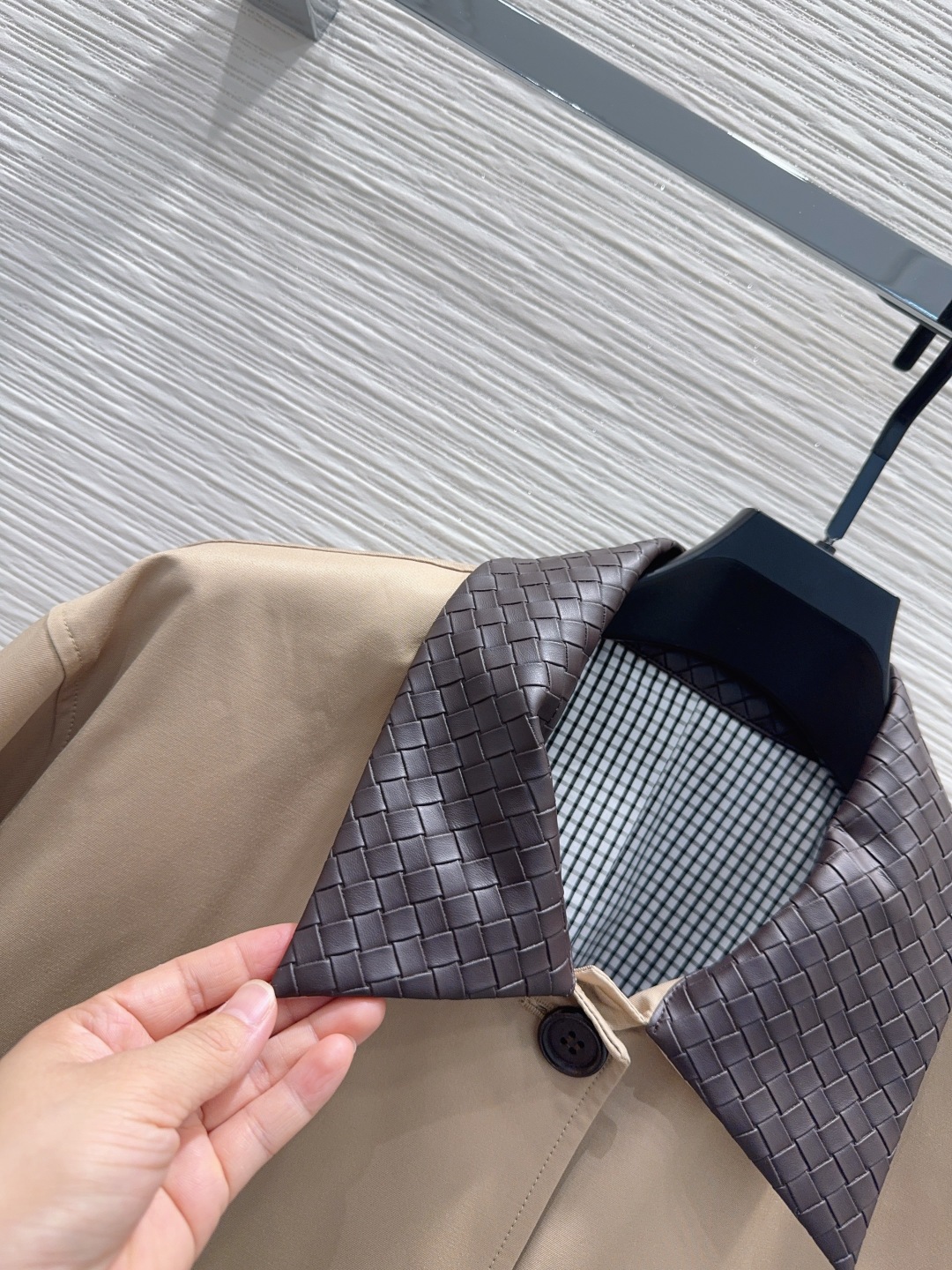 🛍️BOTTEG*A👑 2025FW新款外套 出货即爆单 特殊材质有肌理感 每个小细节都非常注重 恰到好