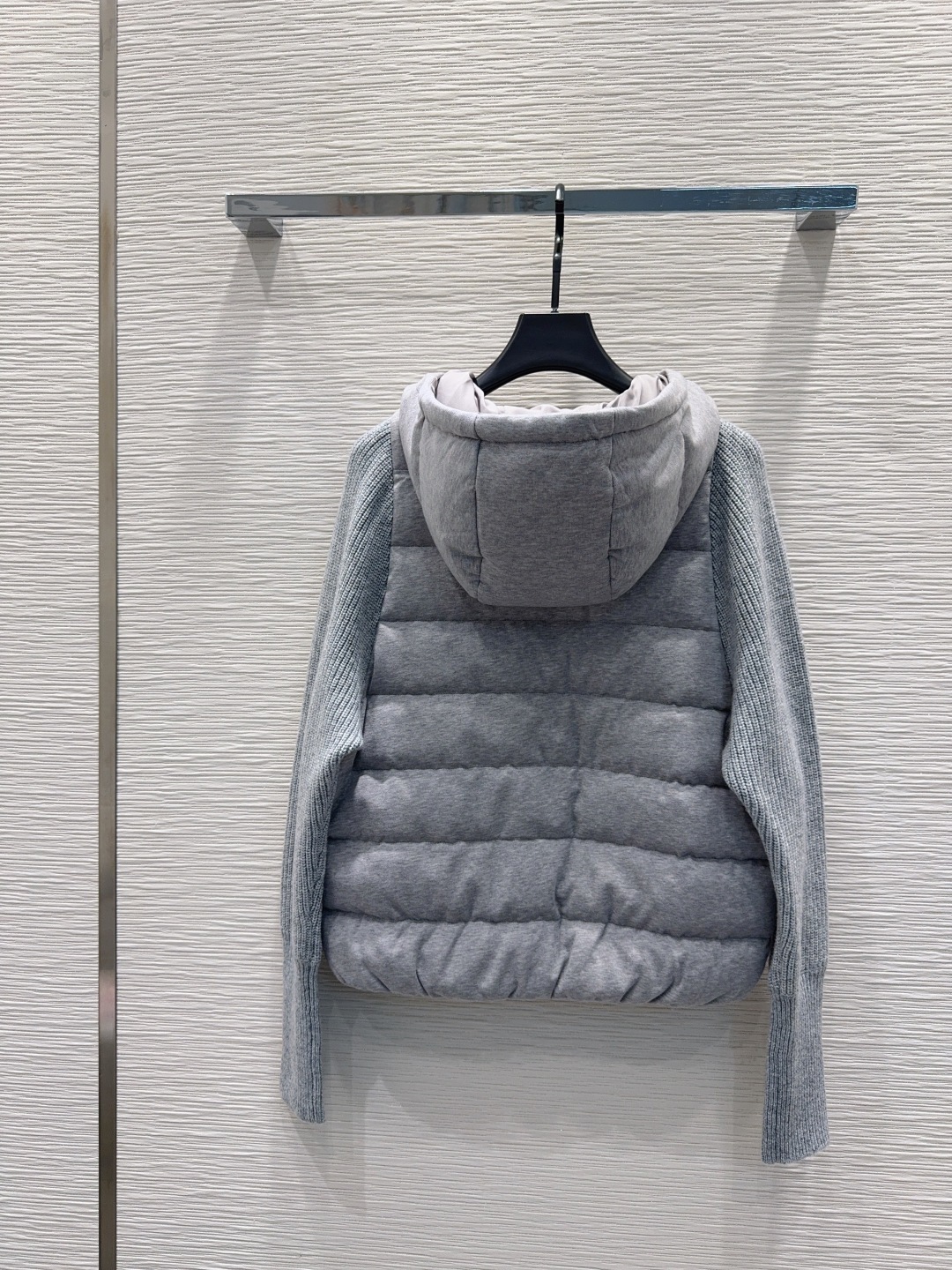 🛍️Brunello cucine*lli❤️秋冬新品 针织拼接羽绒服!冬天的内搭神器 早秋必备单品。经