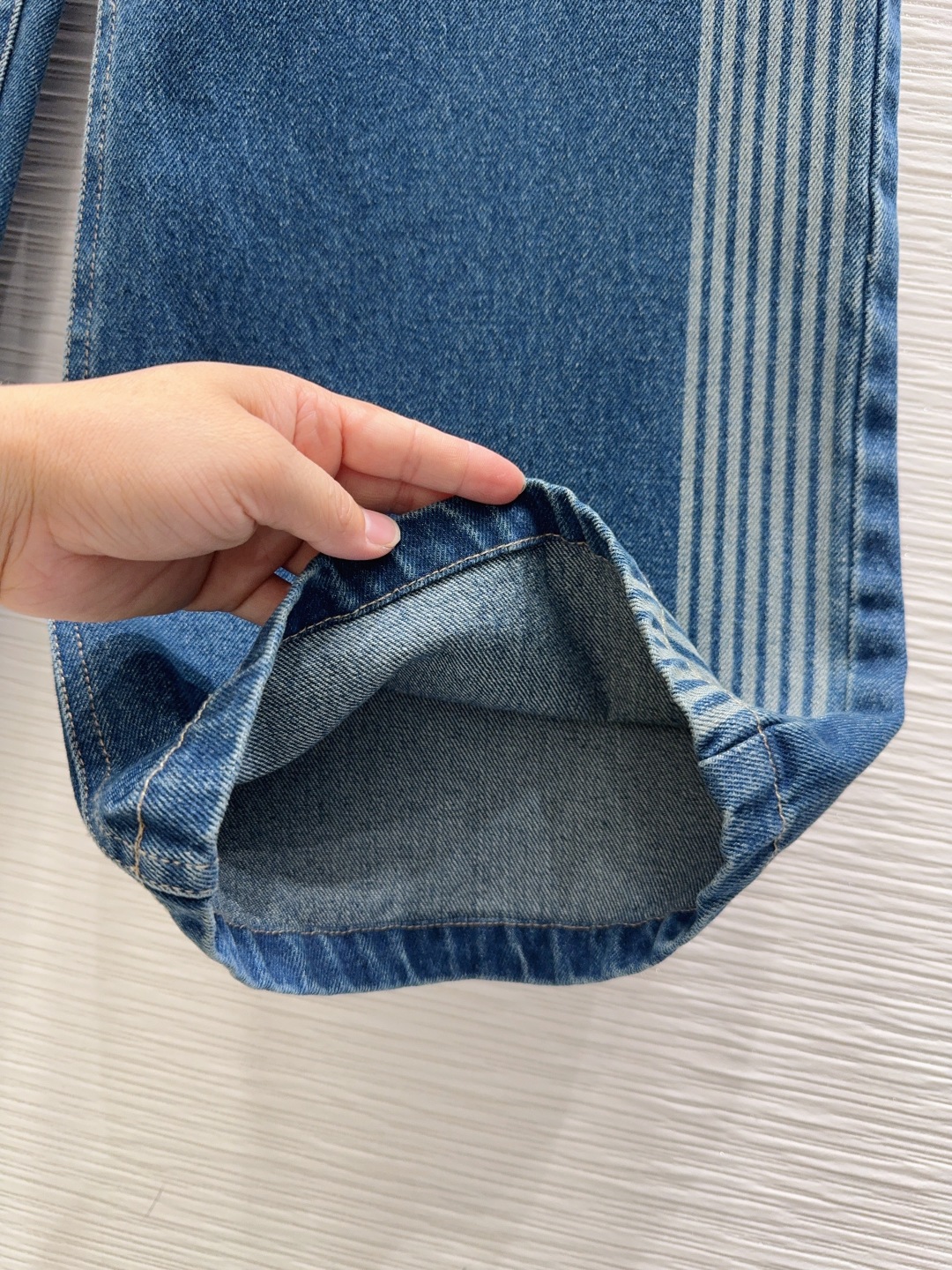 🛍️Christian Dio*👑2025FW新款套装 高版出品~超时髦新款丹宁牛仔 酵洗个性色调上身又