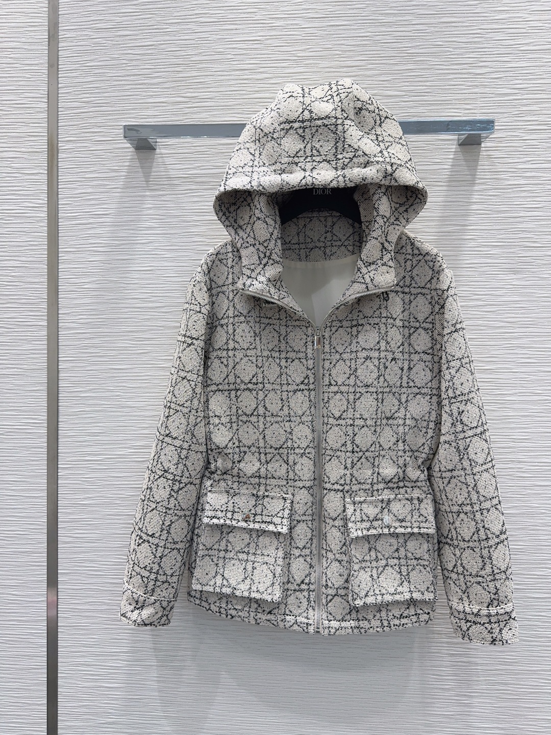 🛍️ Christian Dio* 👑2025FW最新时尚藤格纹外套 经典又有型 自带气场 面料质感很奈