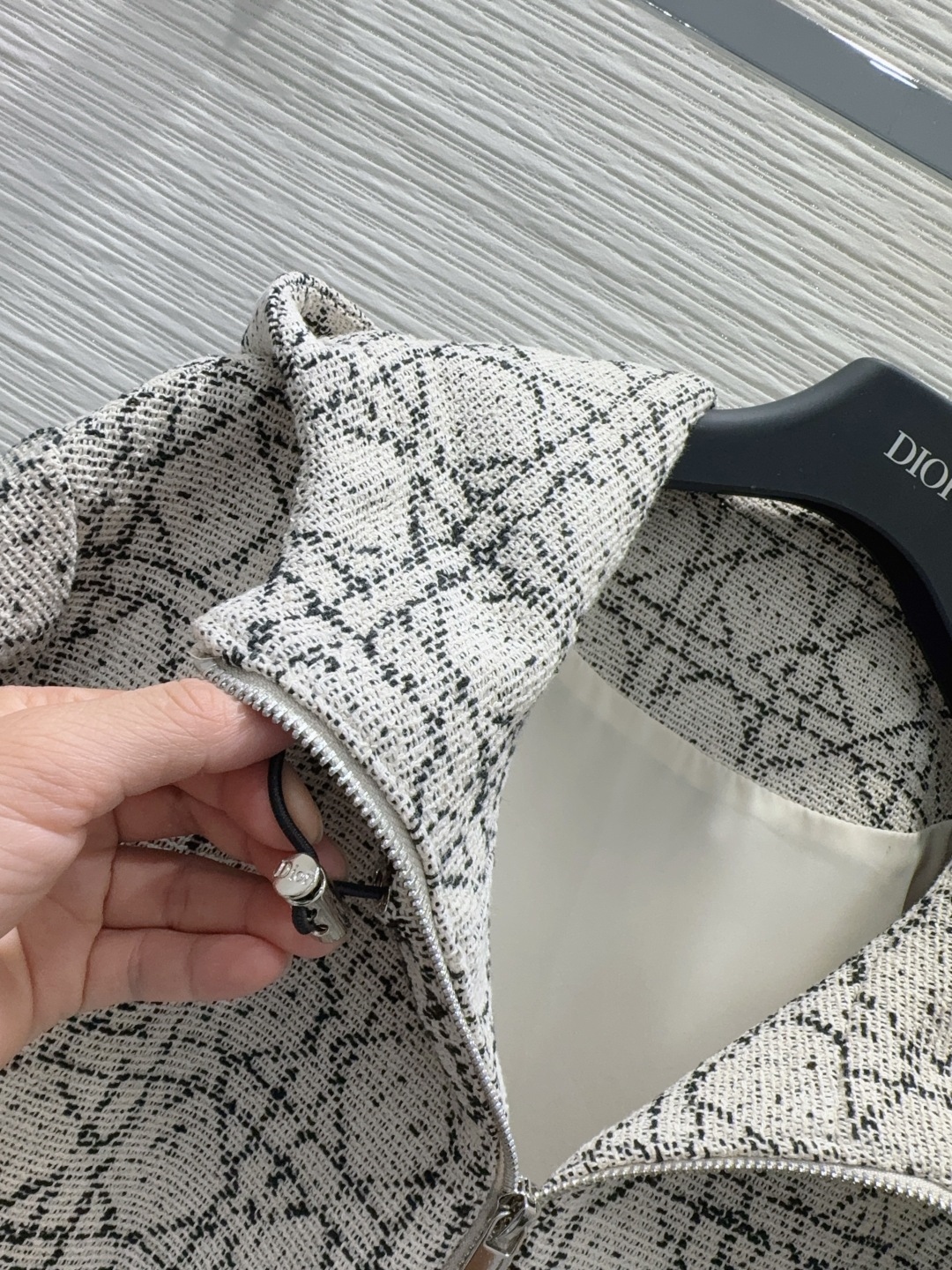 🛍️ Christian Dio* 👑2025FW最新时尚藤格纹外套 经典又有型 自带气场 面料质感很奈