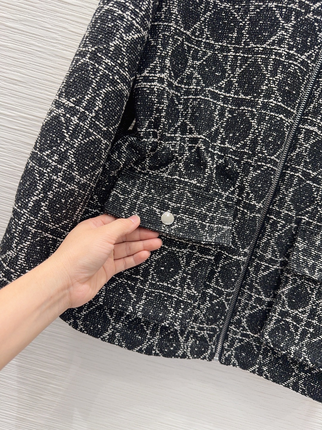 🛍️ Christian Dio* 👑2025FW最新时尚藤格纹外套 经典又有型 自带气场 面料质感很奈