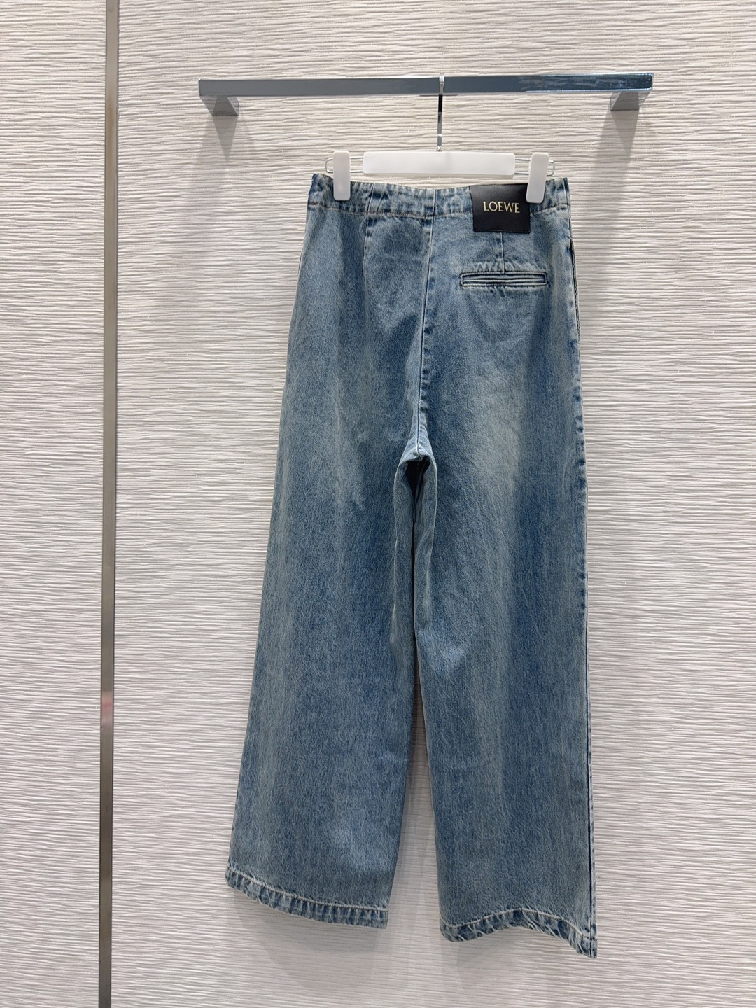 🛍️Loe w*e👑2025FW新款 高版出品~超时髦新款丹宁牛仔 酵洗个性色调上身又酷又飒爽 采用定制