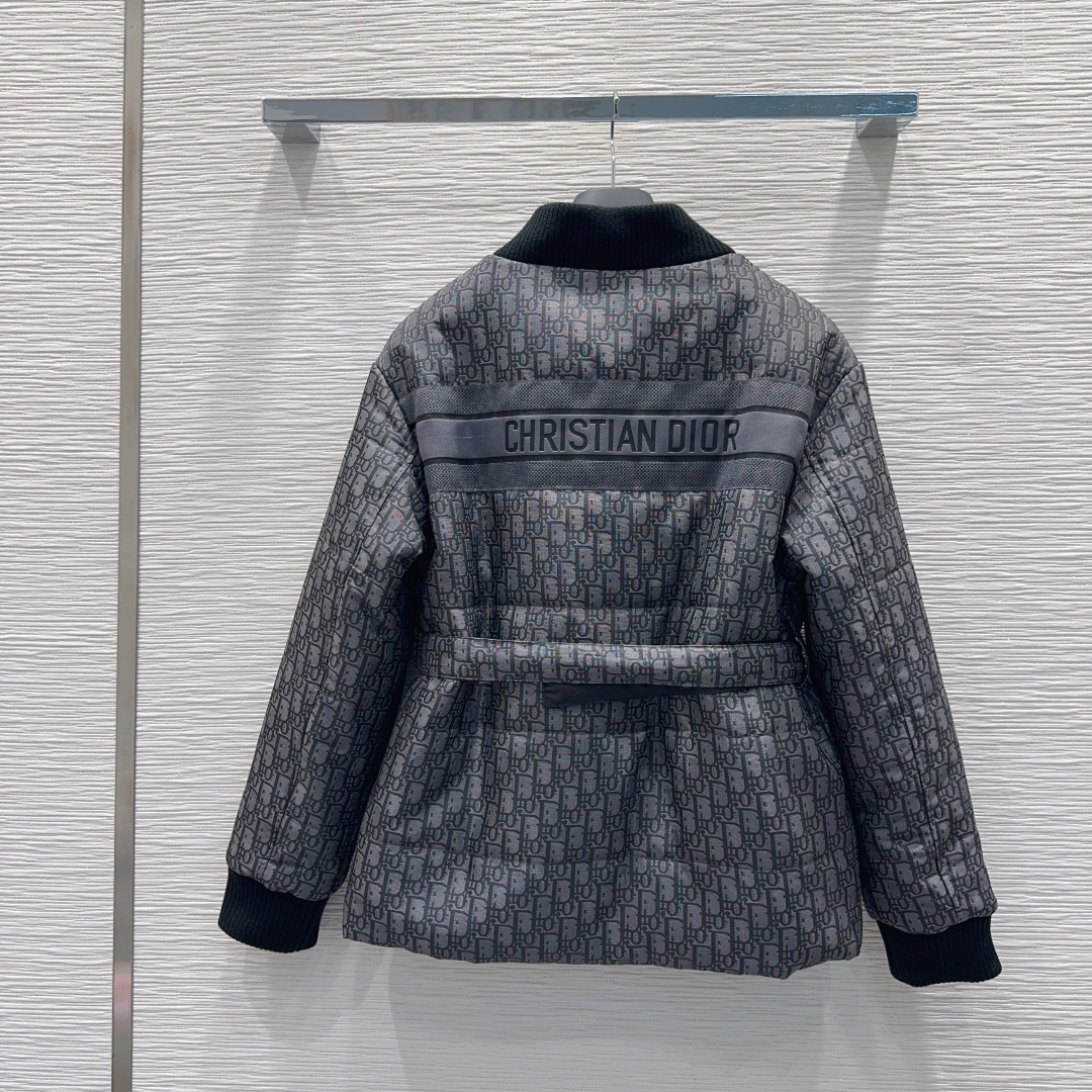 🛍️ Christian Dio* 👑2025FW新款棉外套 印花面料 经典又有型 各种都能完美驾驭~高