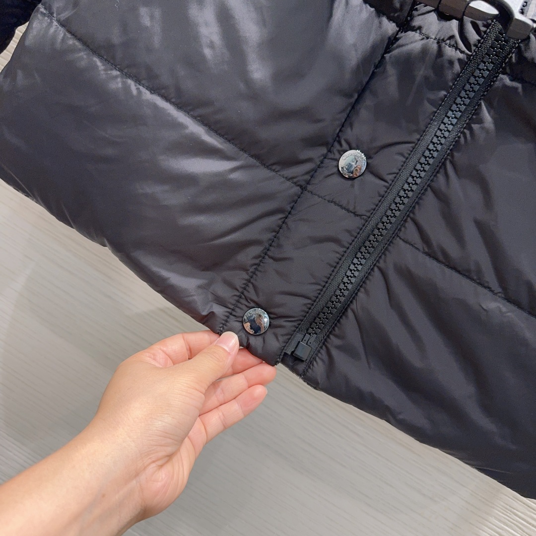 🛍️ Christian Dio* 👑2025FW新款棉外套 印花面料 经典又有型 各种都能完美驾驭～高