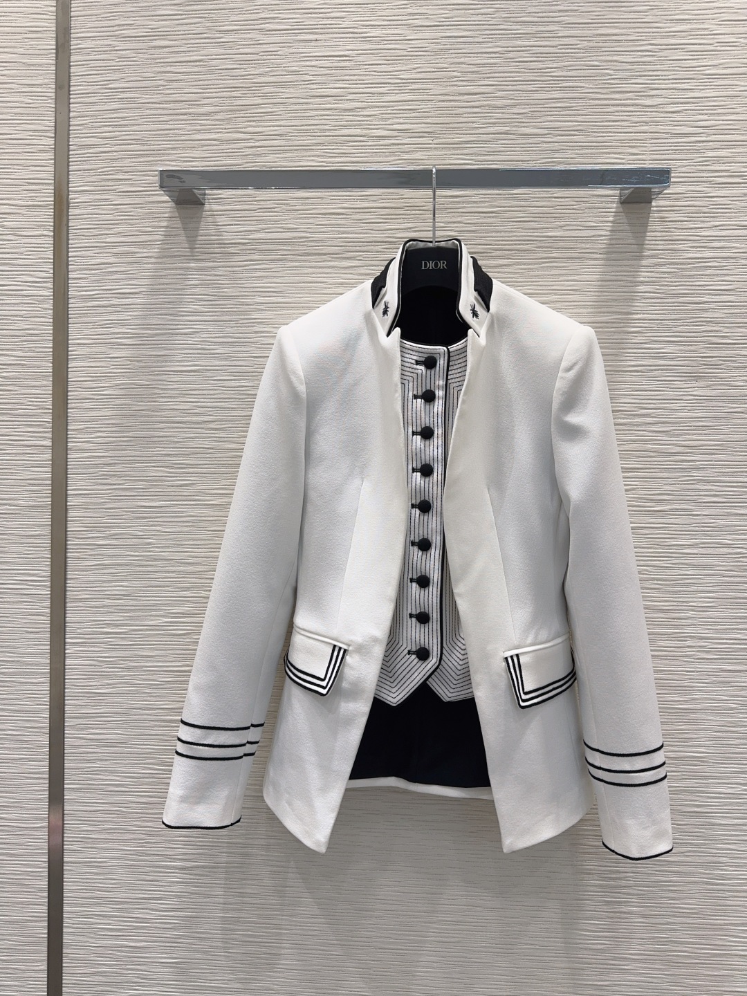🛍️ Christian Dio* 👑2026早秋新款外套 上身就是满满的时髦高级感自带气场 面料质感很