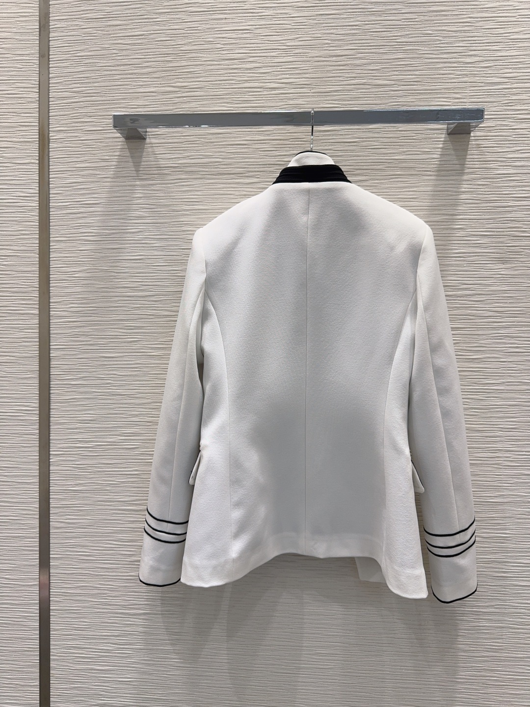 🛍️ Christian Dio* 👑2026早秋新款外套 上身就是满满的时髦高级感自带气场 面料质感很