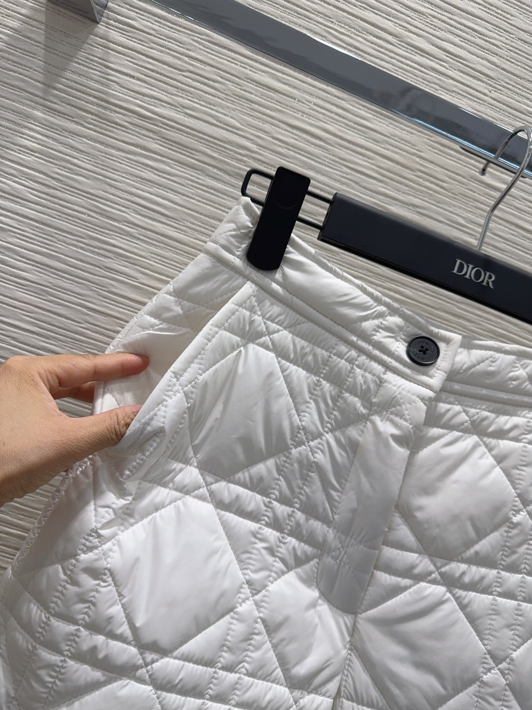 🛍️Christian Dio*👑2025FW新款夹棉长裤 整体保暖效果拉满，休闲时尚，经典logo完美