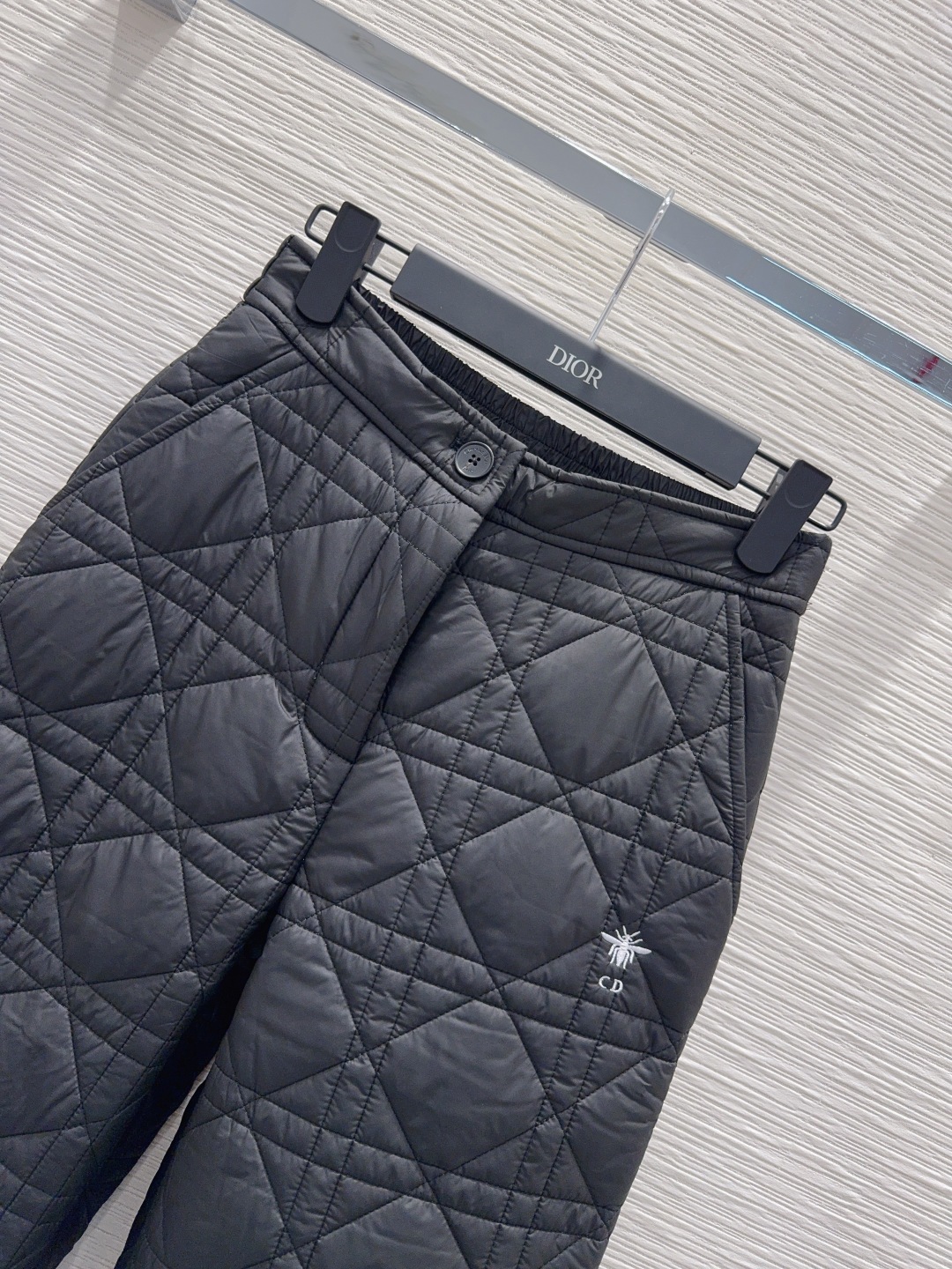 🛍️Christian Dio*👑2025FW新款夹棉长裤 整体保暖效果拉满,休闲时尚,经典logo完美