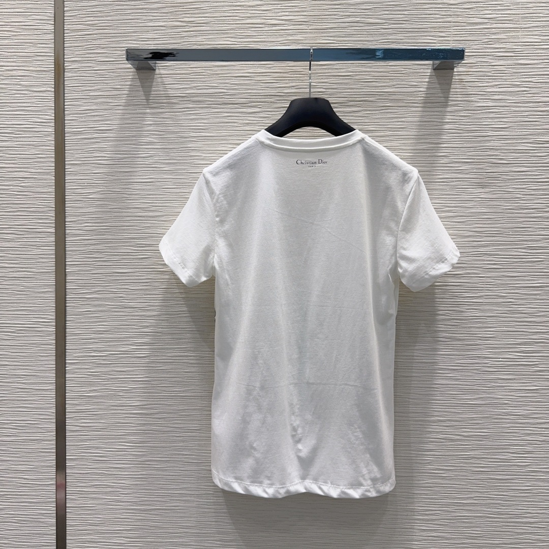 🛍️ Christian Dio* 👑2025FW新款T恤 密度很高手感超好 真的费劲心血的一款！！细节