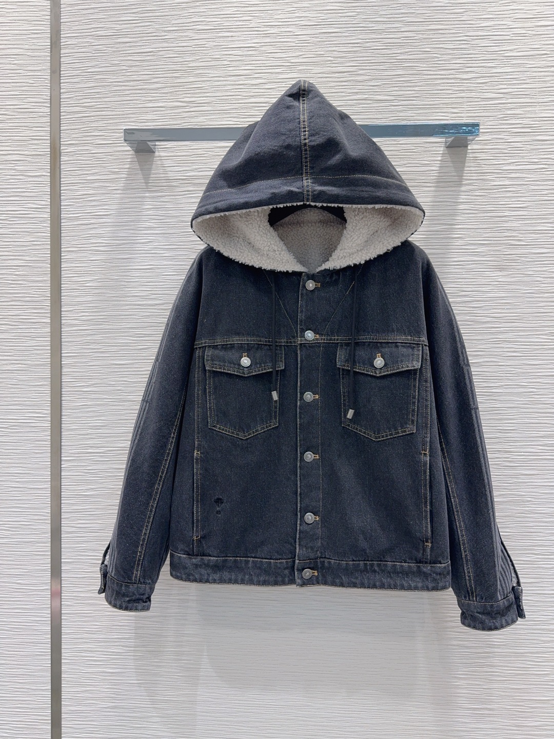 🛍️Christian Dio*👑2025FW新款 高版出品~超时髦新款丹宁牛仔 酵洗个性色调上身又酷又