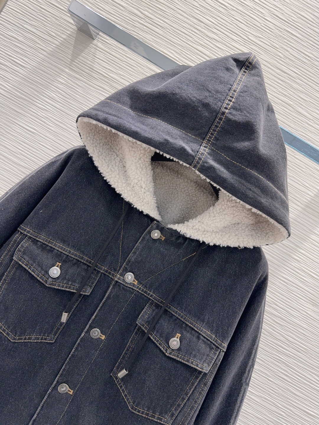 🛍️Christian Dio*👑2025FW新款 高版出品~超时髦新款丹宁牛仔 酵洗个性色调上身又酷又