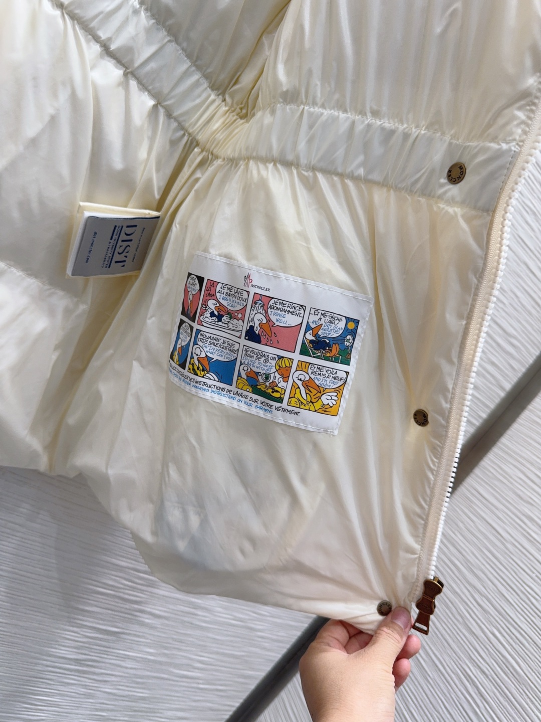 🛍️Moncle*👑2025FW新款羽绒外套 【鹅绒】 整体保暖效果拉满，独特设计款羽绒服 休闲时尚，经