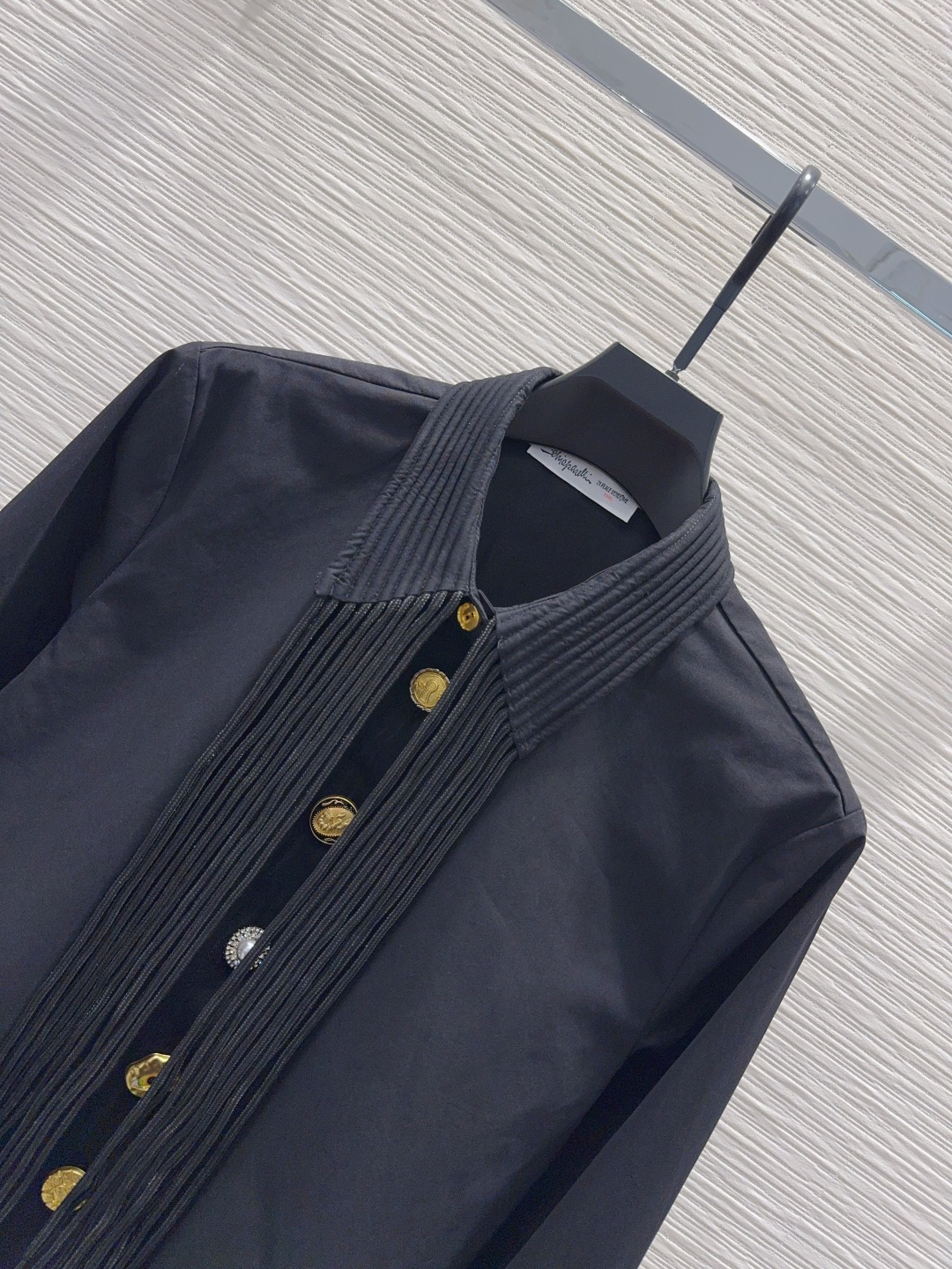 🛍️ Schiapare*lli 👑2025FW新款衬衣 低调奢华立体剪裁 精简线条感设计 高贵典雅又尽