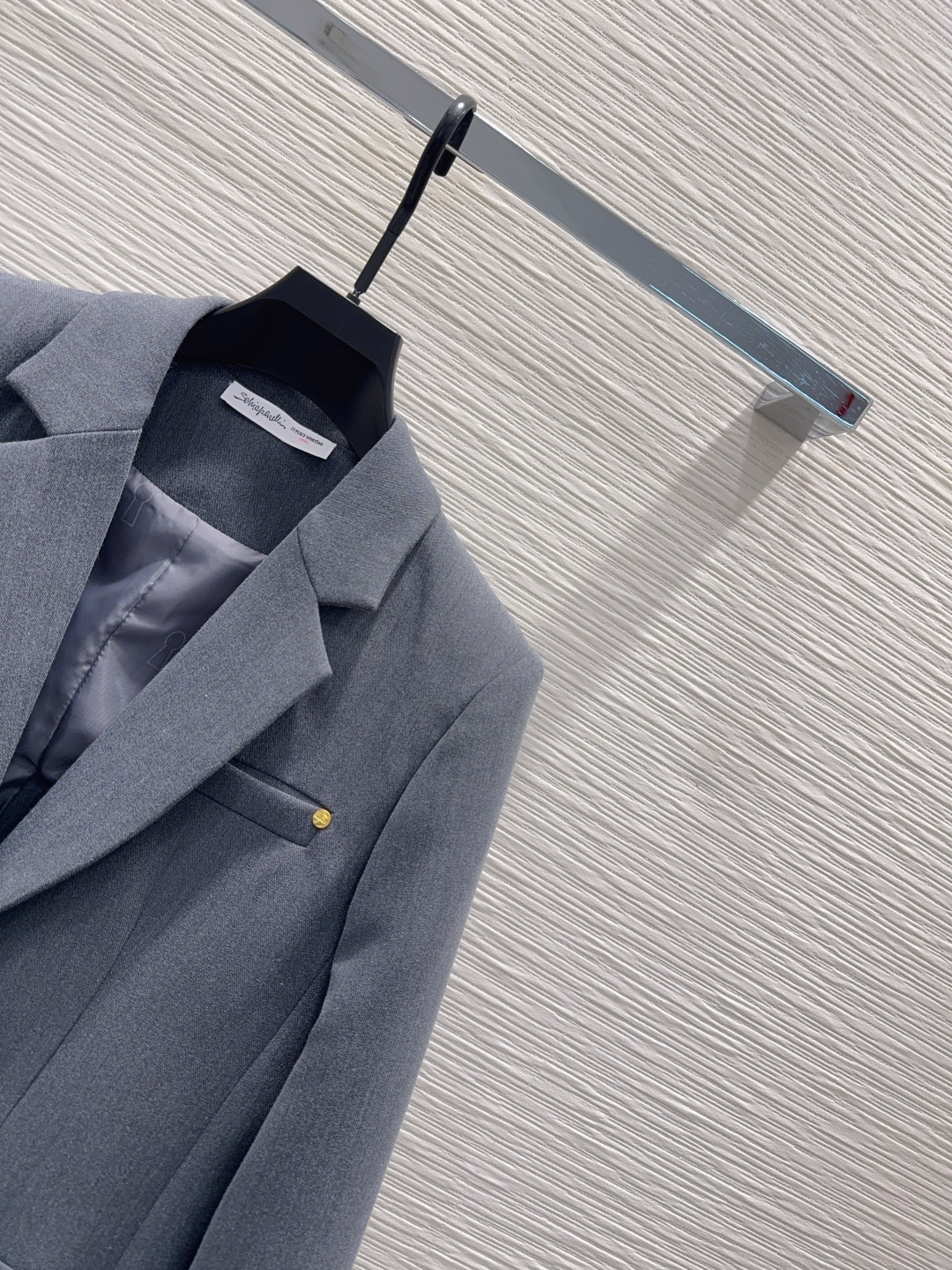 🛍️ Schiapare*lli 👑2025FW新款 简洁大气的西装外套 非常高级的进口质地 仔细看细节