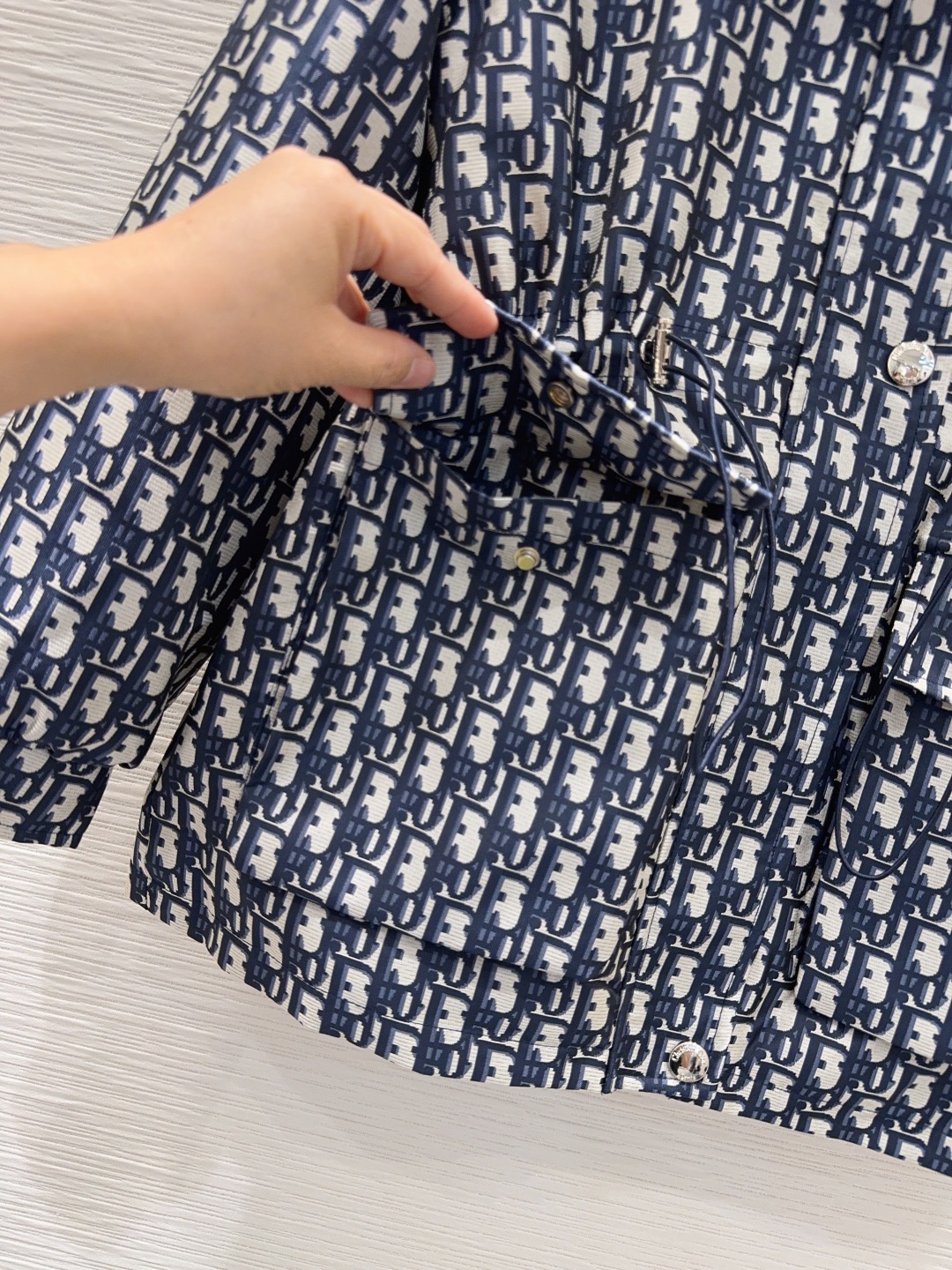 🛍️ Christian Dio* 👑2025FW新款夹棉外套 提花面料 经典又有型 各种都能完美驾驭～