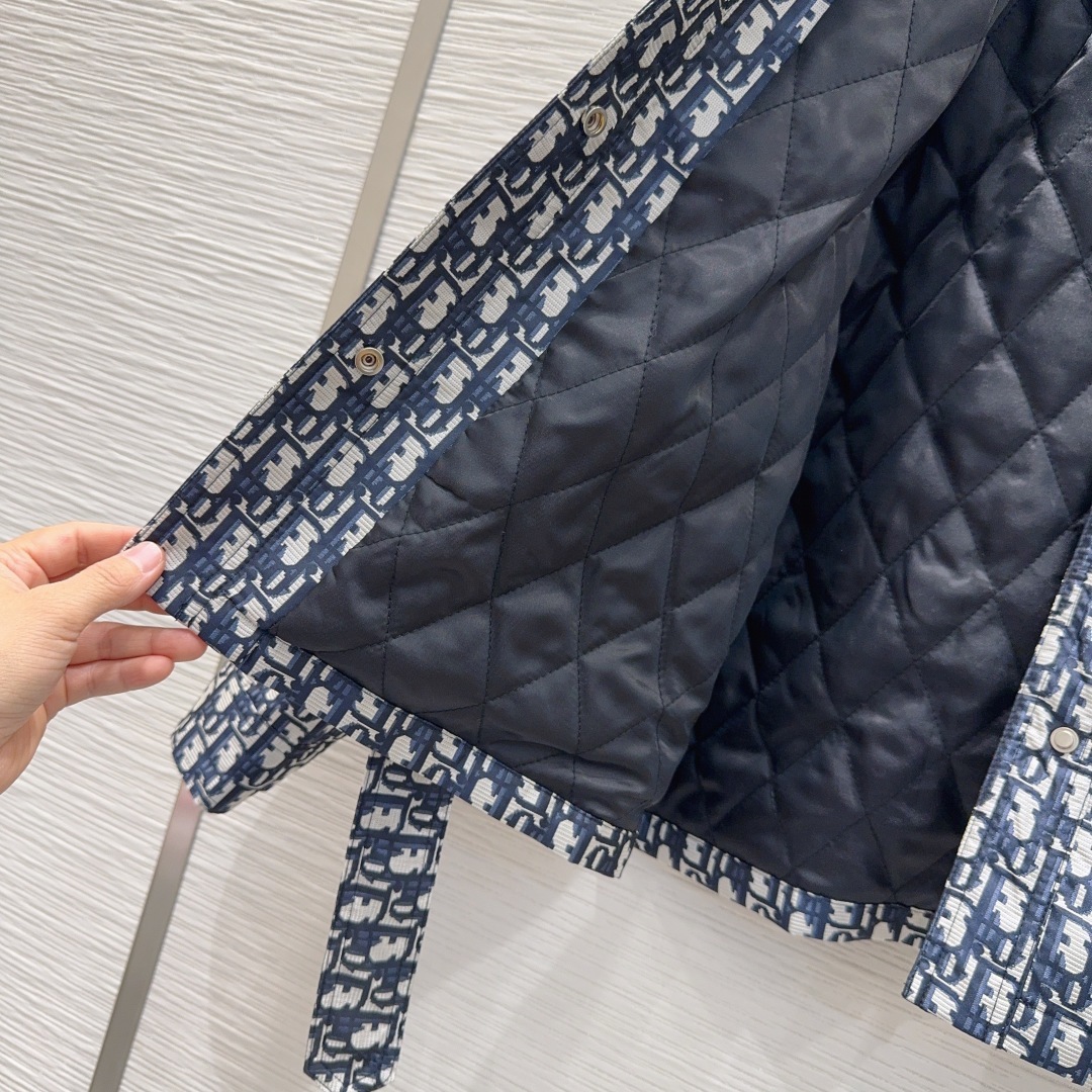 🛍️ Christian Dio* 👑2025FW新款夹棉翻领外套 提花面料 经典又有型 各种都能完美驾