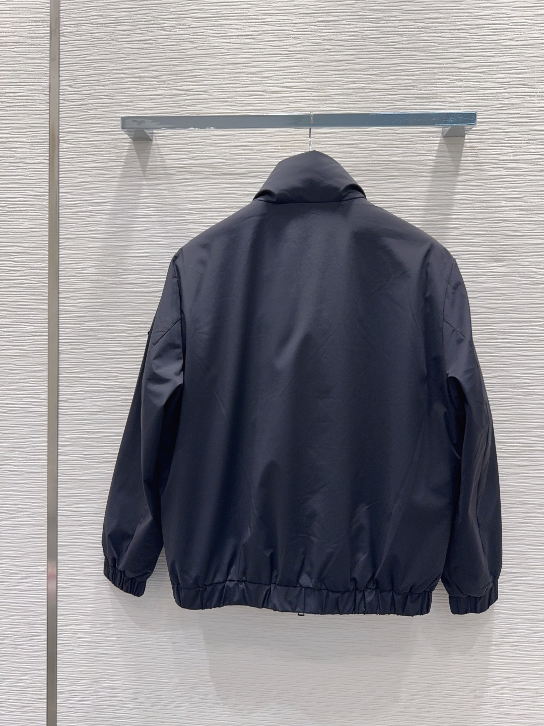 🛍️Moncle*👑2025FW新款风衣羽绒外套 男女同款 整体保暖效果拉满,独特设计款羽绒服 休闲时尚