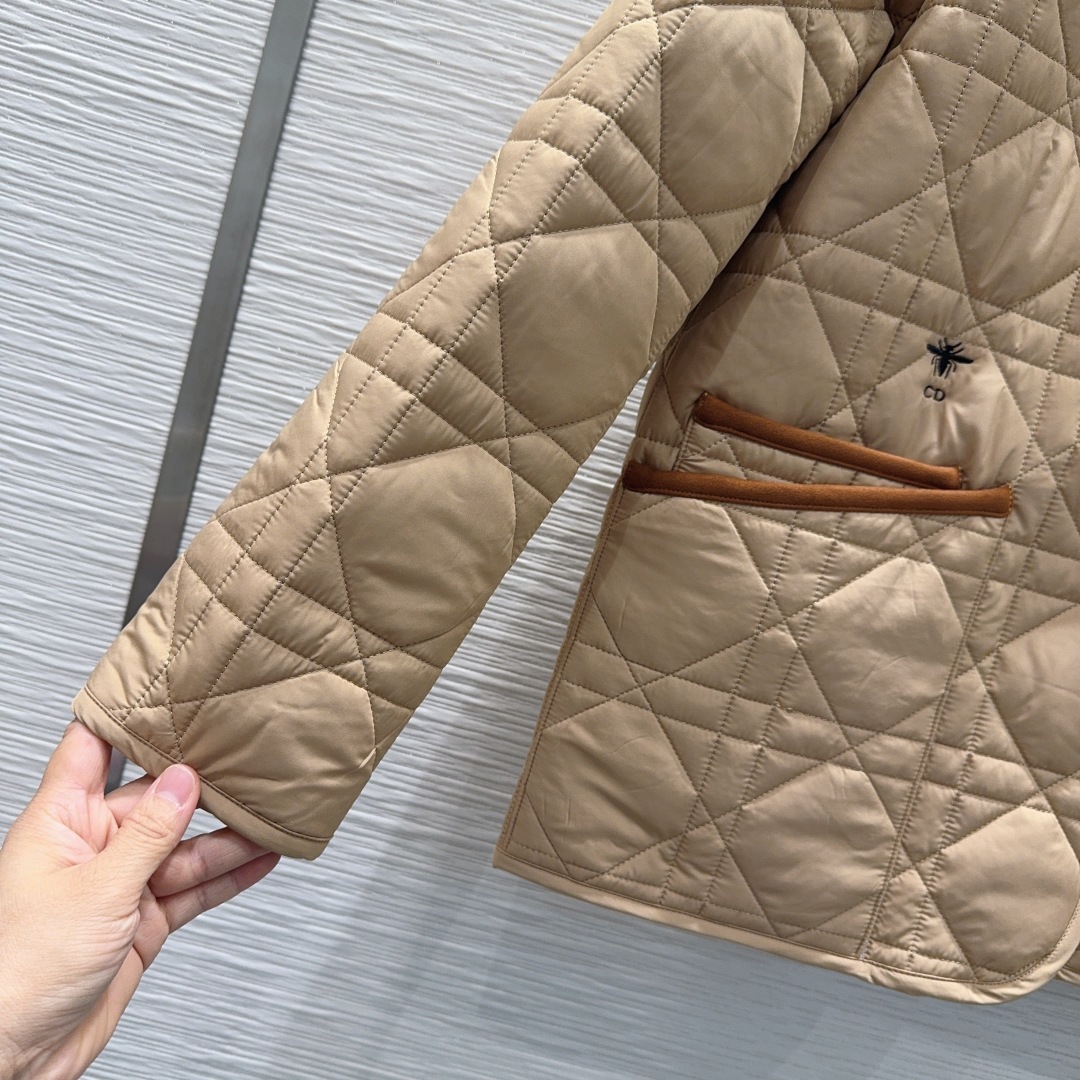 🛍️ Christian Dio* 👑2025FW新款棉服 整体保暖，效果拉满，休闲时尚，经典logo完