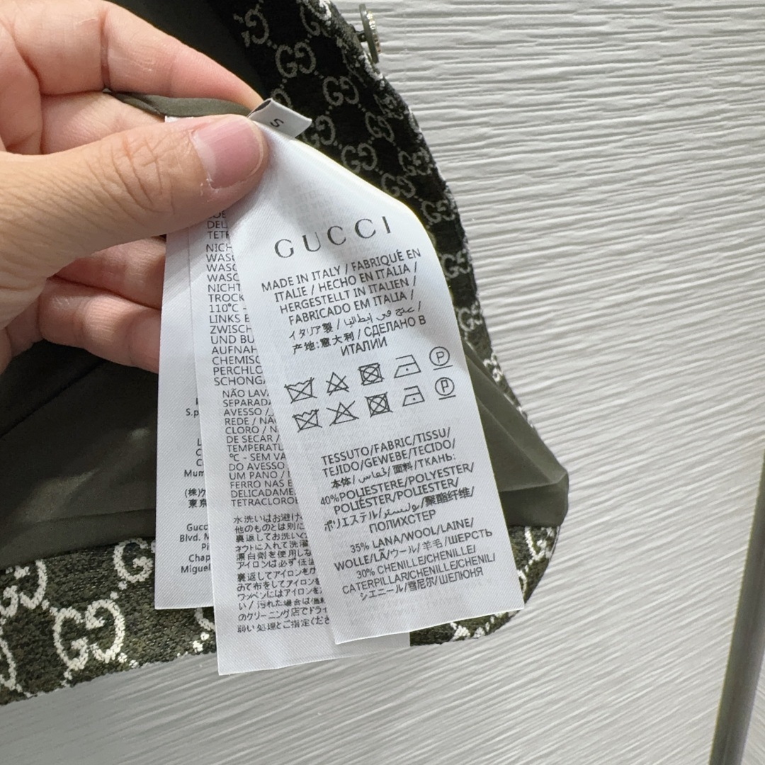 🛍️Gucc*👑2025FW新款马甲外套 一眼就爱上 非常高级的进口高密度质地 双G毛尼提花面料 仔细看