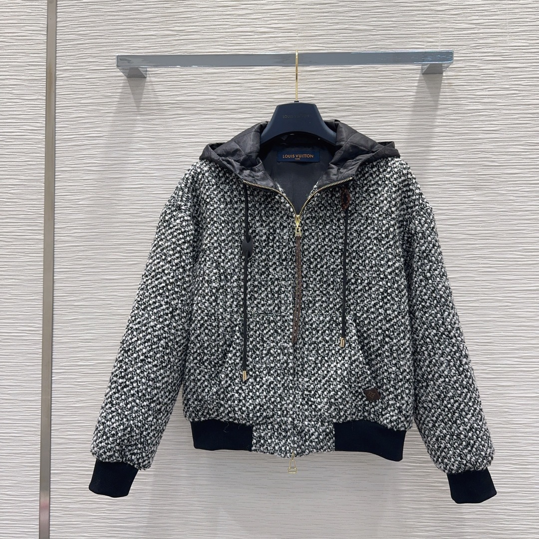 🛍️ Louis Vuitto* 👑2025FW新款外套 时髦低调气质又奢华高级!版型百搭不挑人,定制科