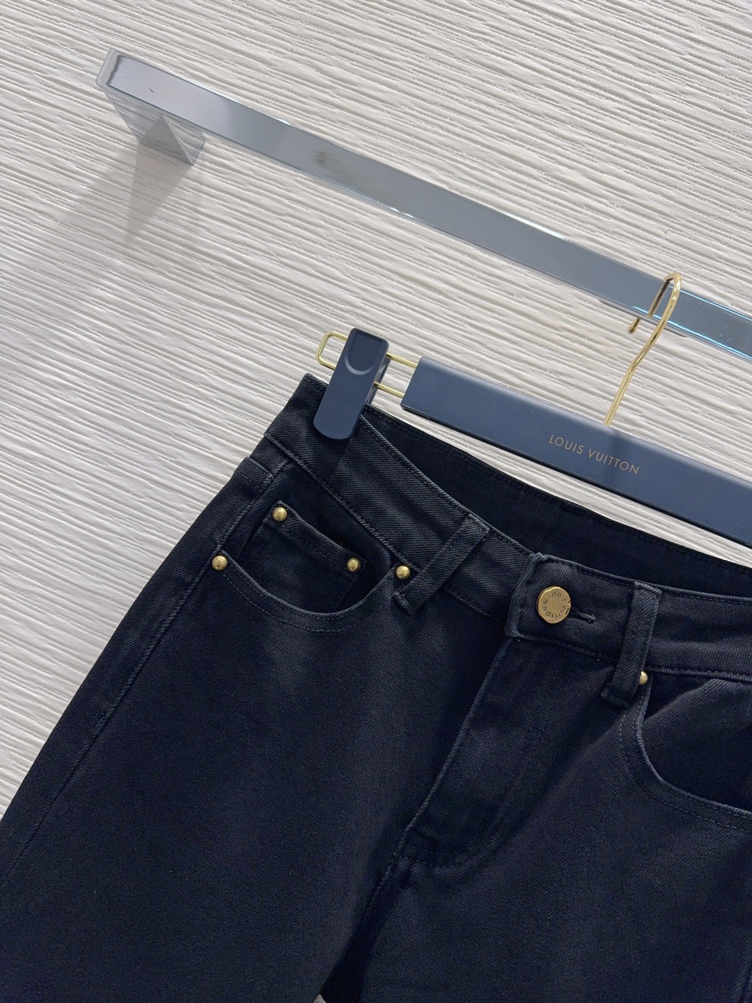 🛍️ Louis Vuitto* 👑2025FW新款牛仔长裤 有弹力 整件立体剪裁 全方位精致做工 明星