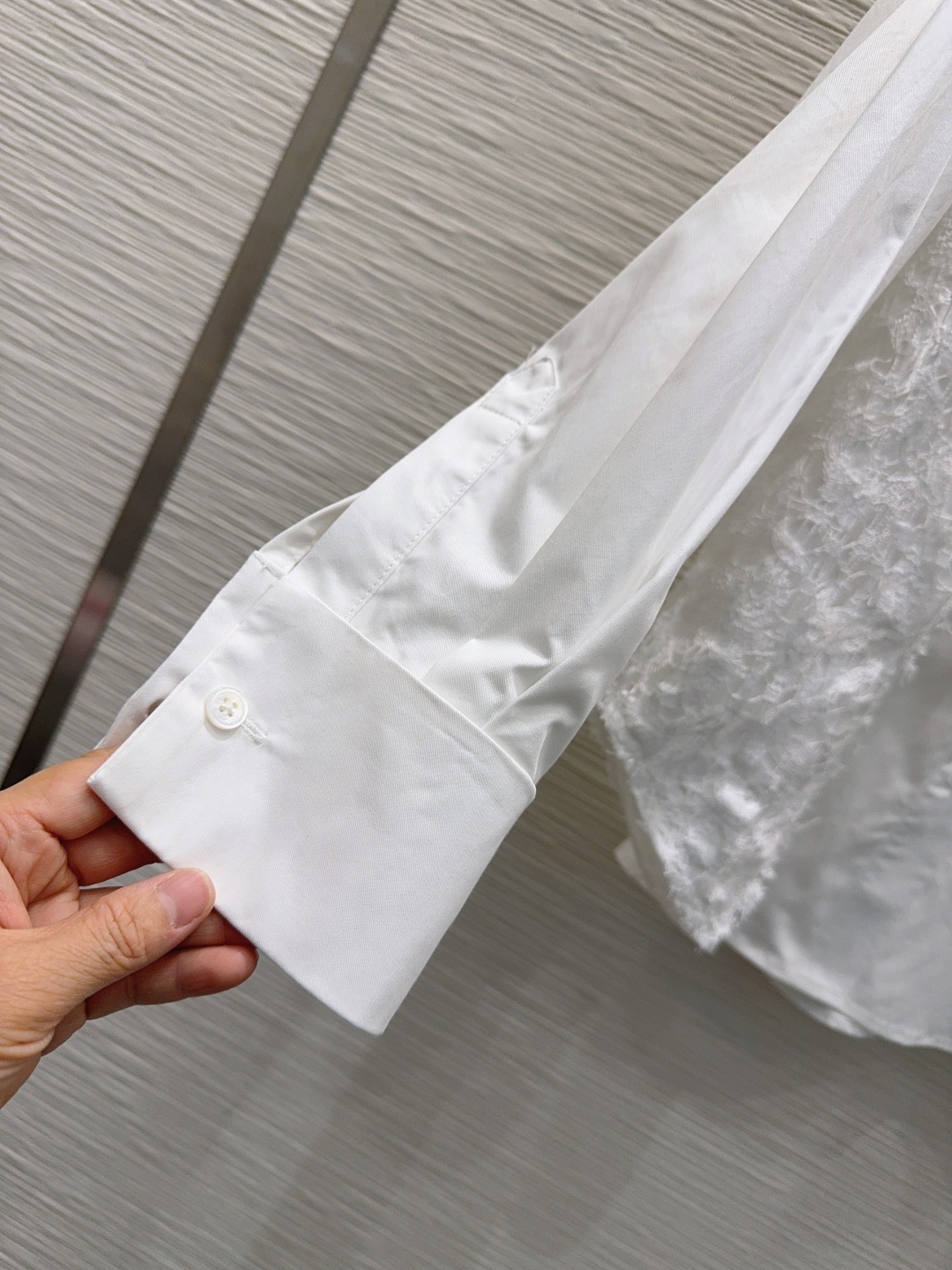 🛍️ Christian Dio* 👑2025FW新款蕾丝衬衣 低调奢华立体剪裁 精简线条感设计 高贵典