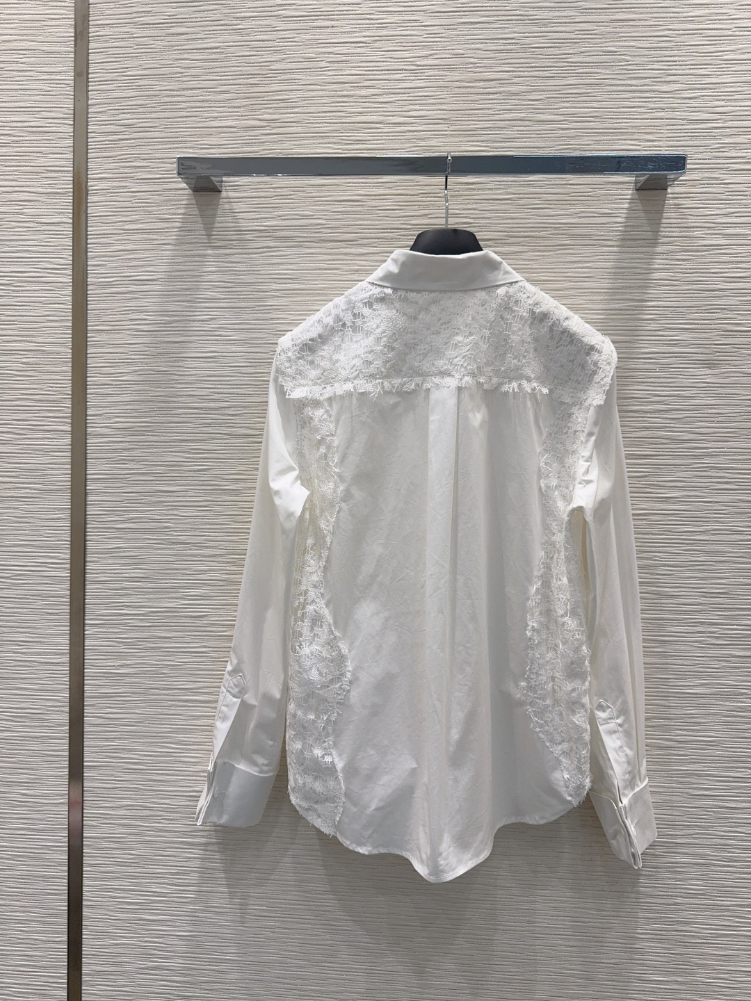 🛍️ Christian Dio* 👑2025FW新款蕾丝衬衣 低调奢华立体剪裁 精简线条感设计 高贵典