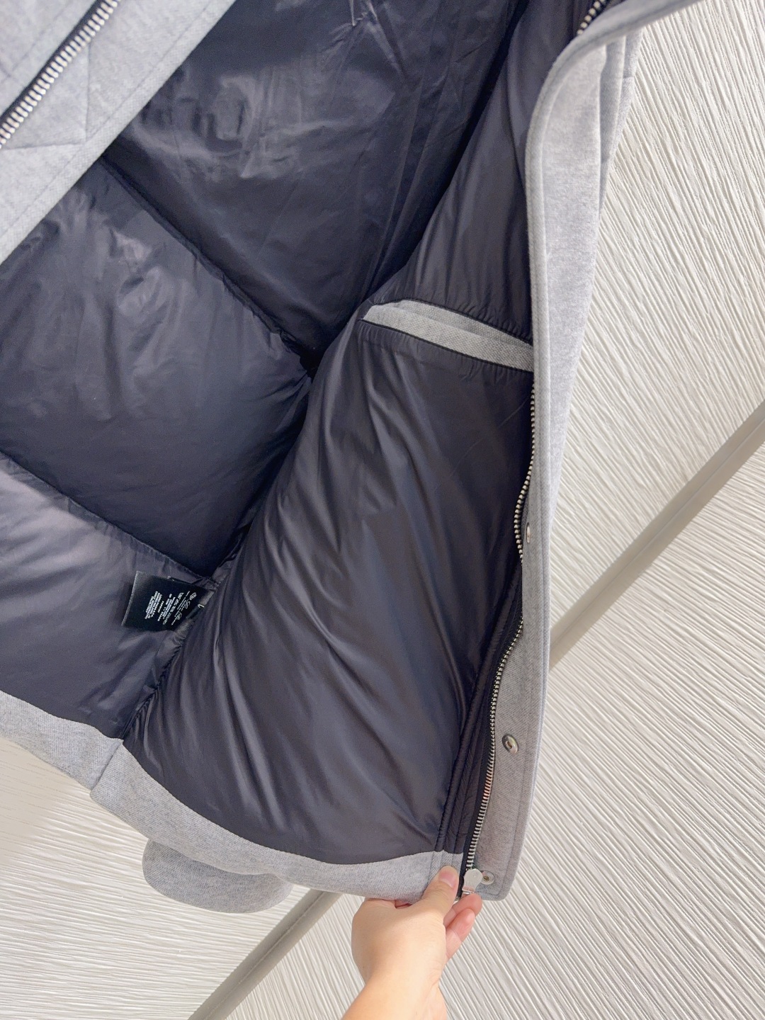 🛍️LORO PIAN*A👑2025FW新款羽绒外套 羊毛面部 鹅绒填充 男女同款 整体保暖效果拉满，独