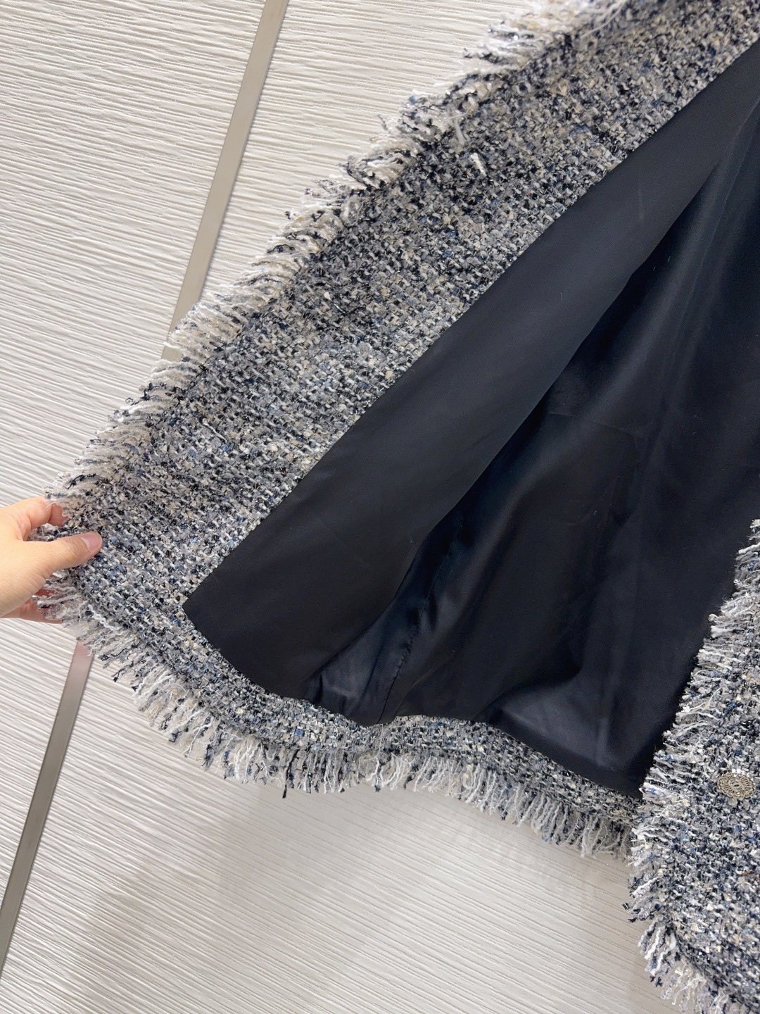 🛍️Chane* 👑👑2025FW新款小香风法式 经典造型外套 一眼就爱上了，版型设计能很好的修饰颈部线