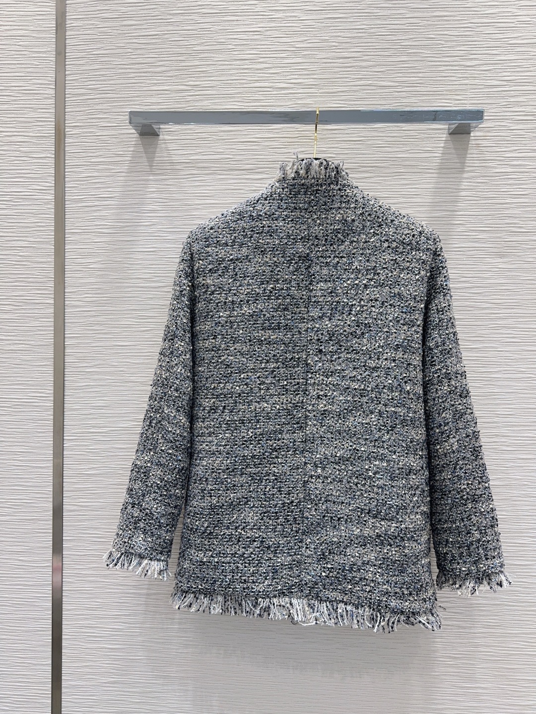 🛍️Chane* 👑👑2025FW新款小香风法式 经典造型外套 一眼就爱上了，版型设计能很好的修饰颈部线