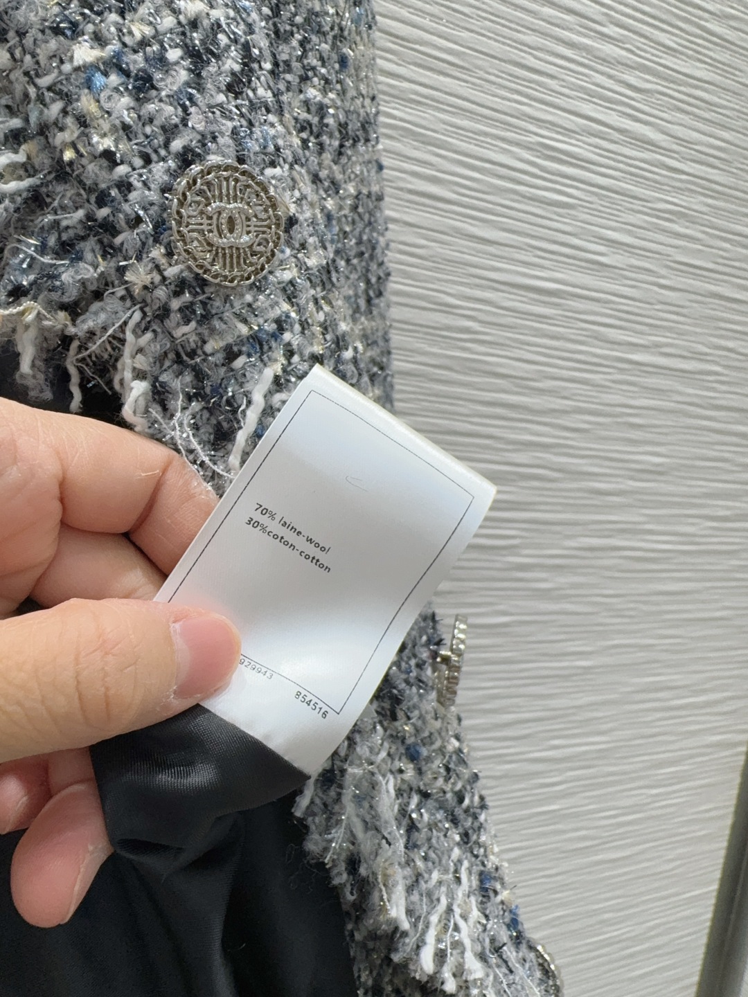 🛍️Chane* 👑👑2025FW新款小香风法式 经典造型外套 一眼就爱上了，版型设计能很好的修饰颈部线