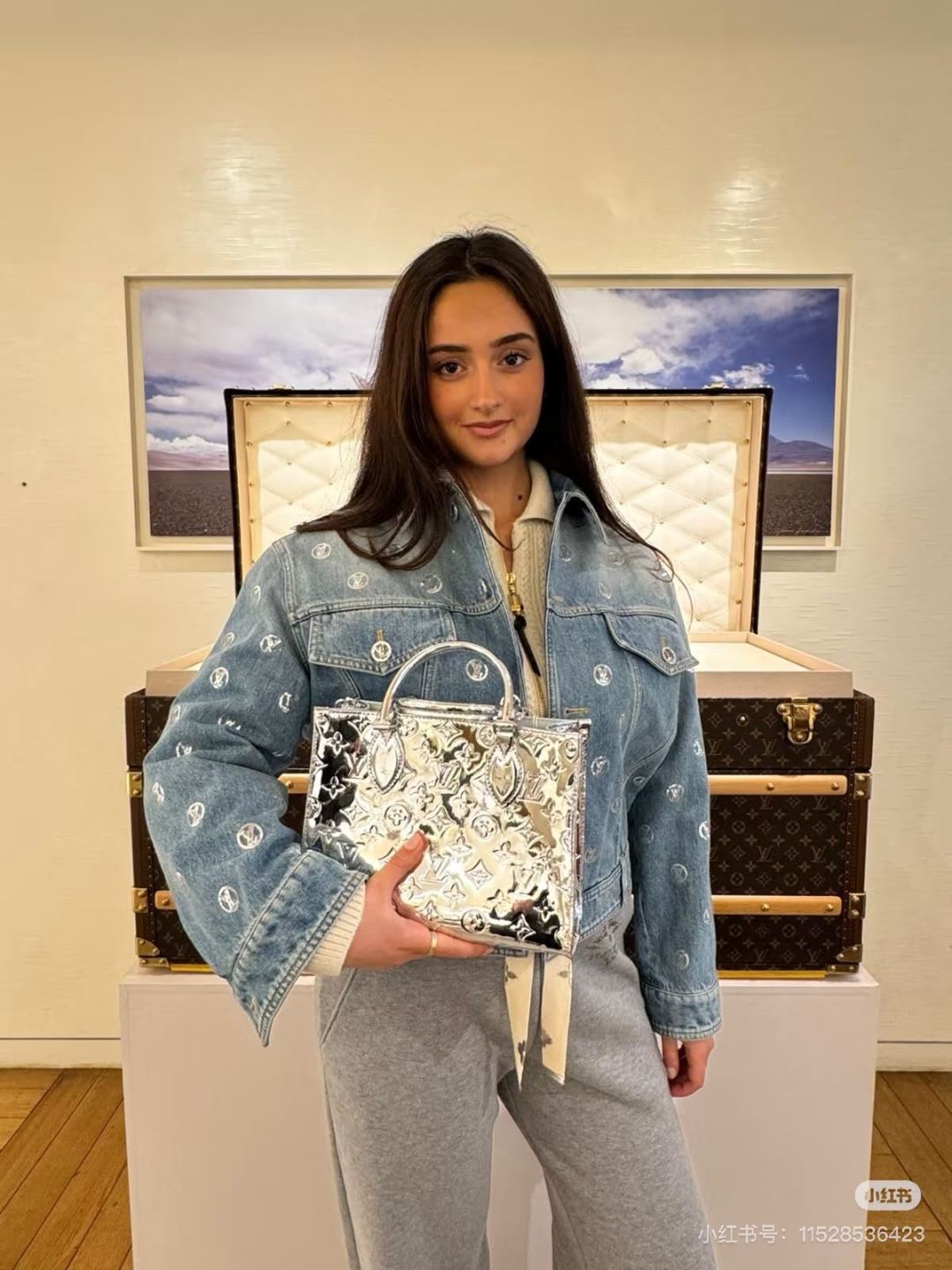 NO:590447,Counter picture 1,,alexander wang19860909专柜图1,,alexander wang,Women's clothing