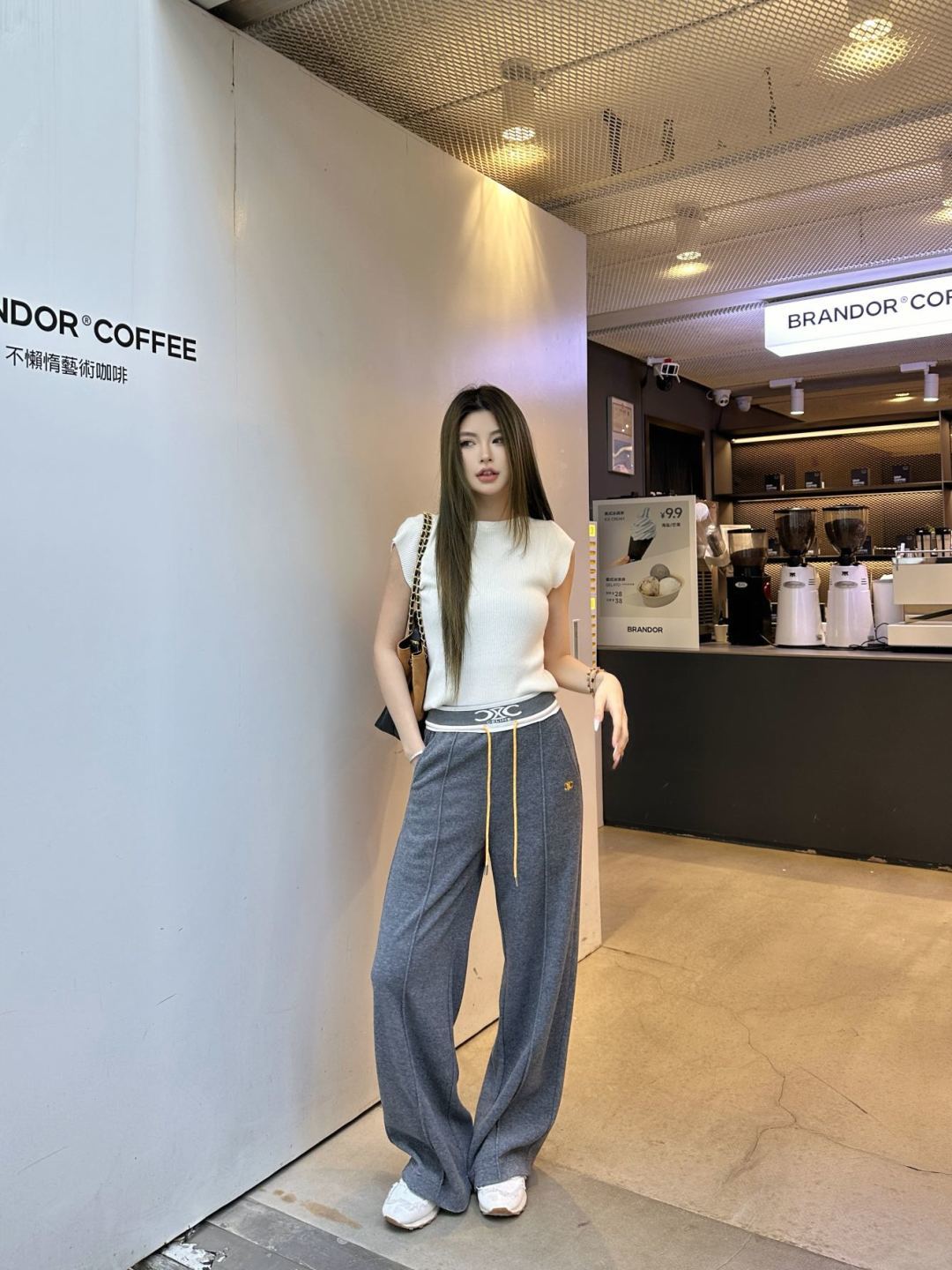 NO:609345,Upper body picture,,alexander wang19860909上身图,,alexander wang,Women's clothing