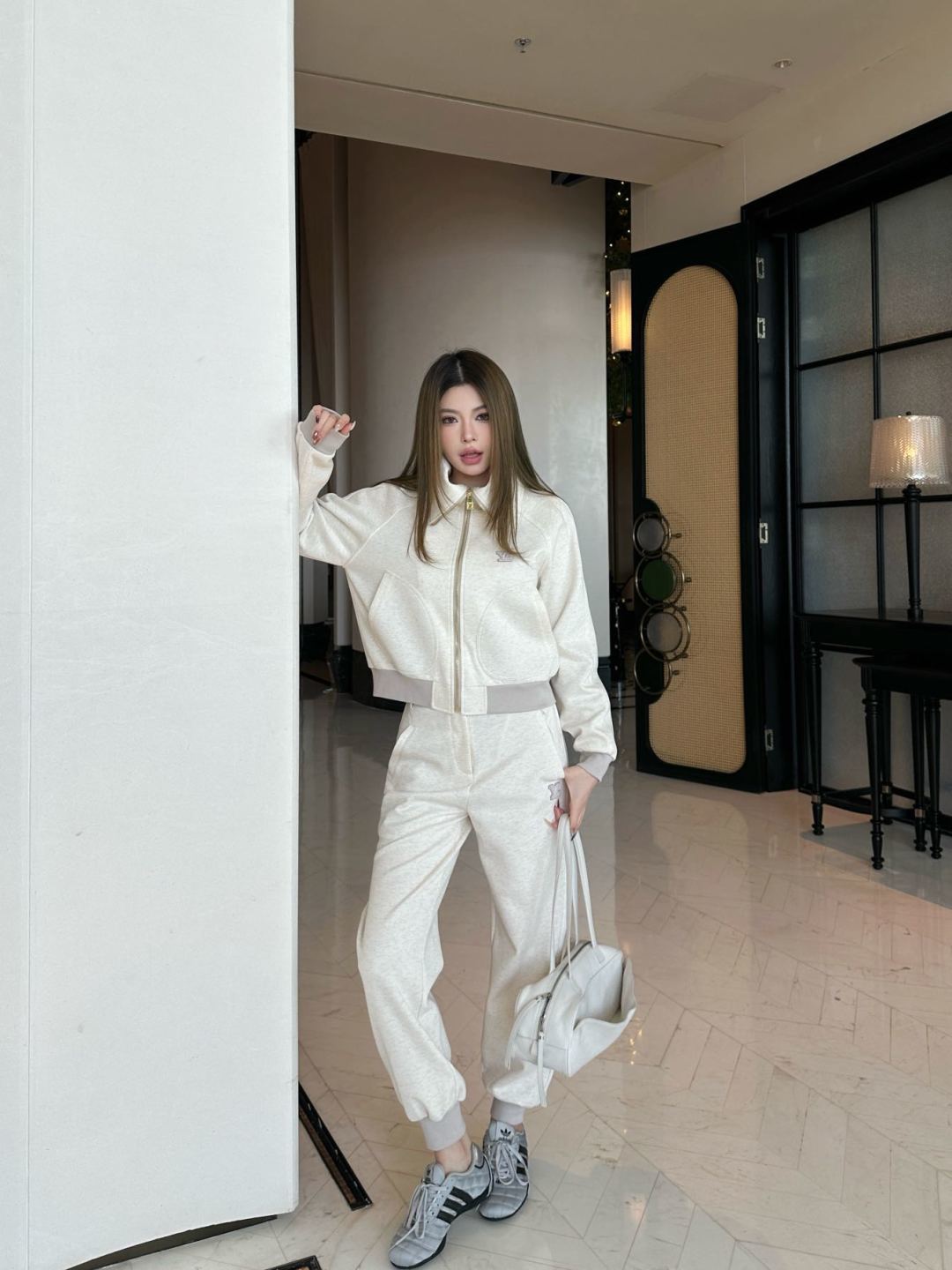 NO:666804,Upper body picture,, 19860909上身图,, ,Women's clothing