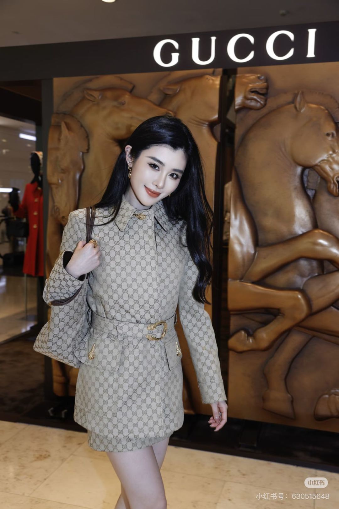 NO:716391,Counter picture 1,,19860909专柜图1,,,Women's clothing