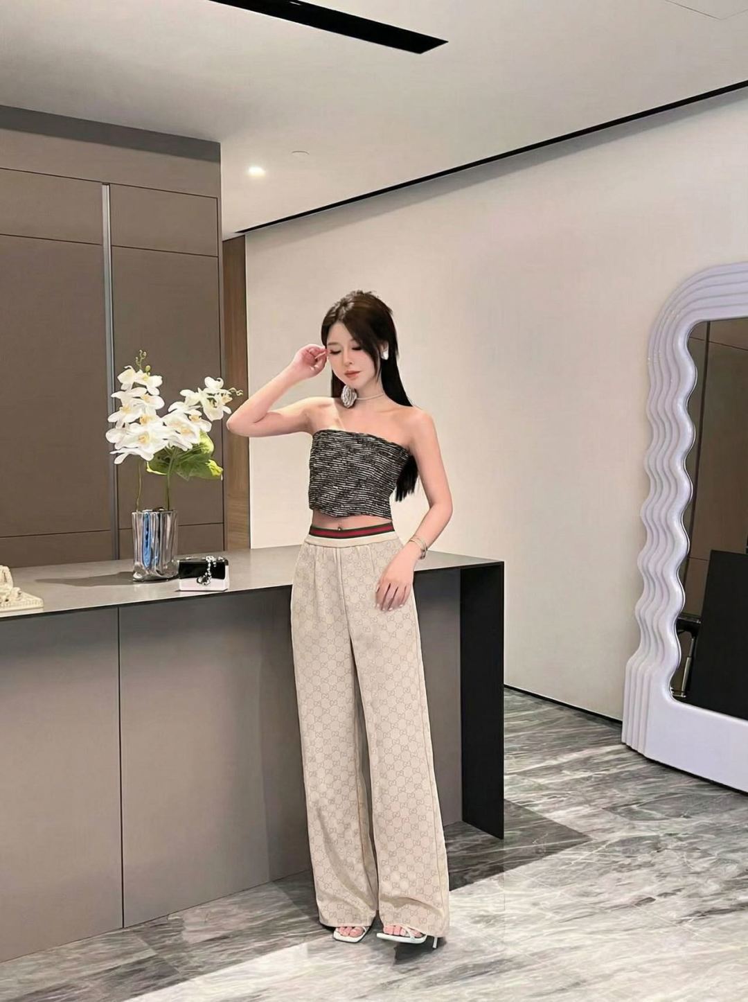 NO:722035,Model upper body picture,Gucci-clothing,gucci,19860909模特上身图,古驰-服装,gucci,,Women's clothing