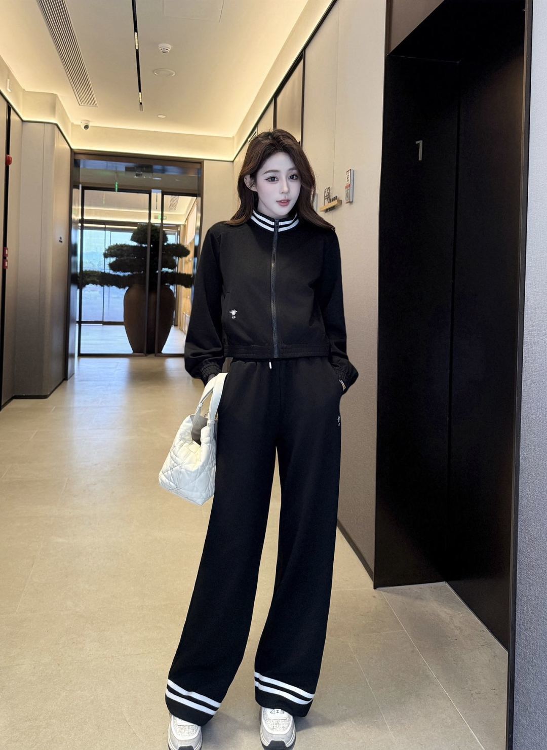 NO:722058,Model upper body picture, Dior-clothing, dior,19860909模特上身图,迪奥-服装,dior,,Women's clothing