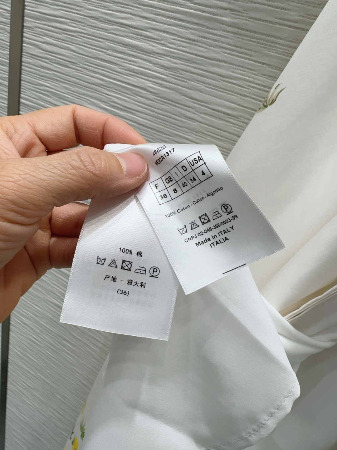 🌼2026SS新款衬衣裙 可A可乖的风格，满满小细节太加分了。做工精致 减龄时尚 好HOLD住造型 深得