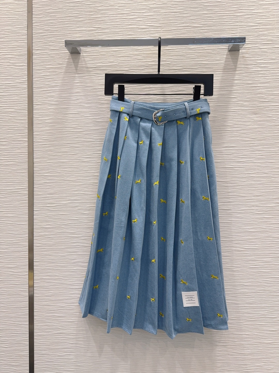 🌼2026SS新款套裙 高定出品 时髦精必入  这穿搭的功能特别强大 随意打造显高显瘦的上身效果，美式高