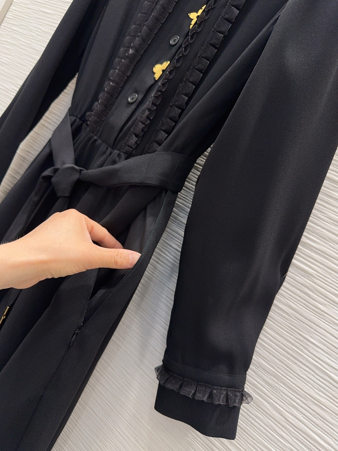 🌼2026SS新款连衣裙 传递摩登意趣 专属标志再添品牌元素 密度很高手感超好 真的费劲心血的一款！！相