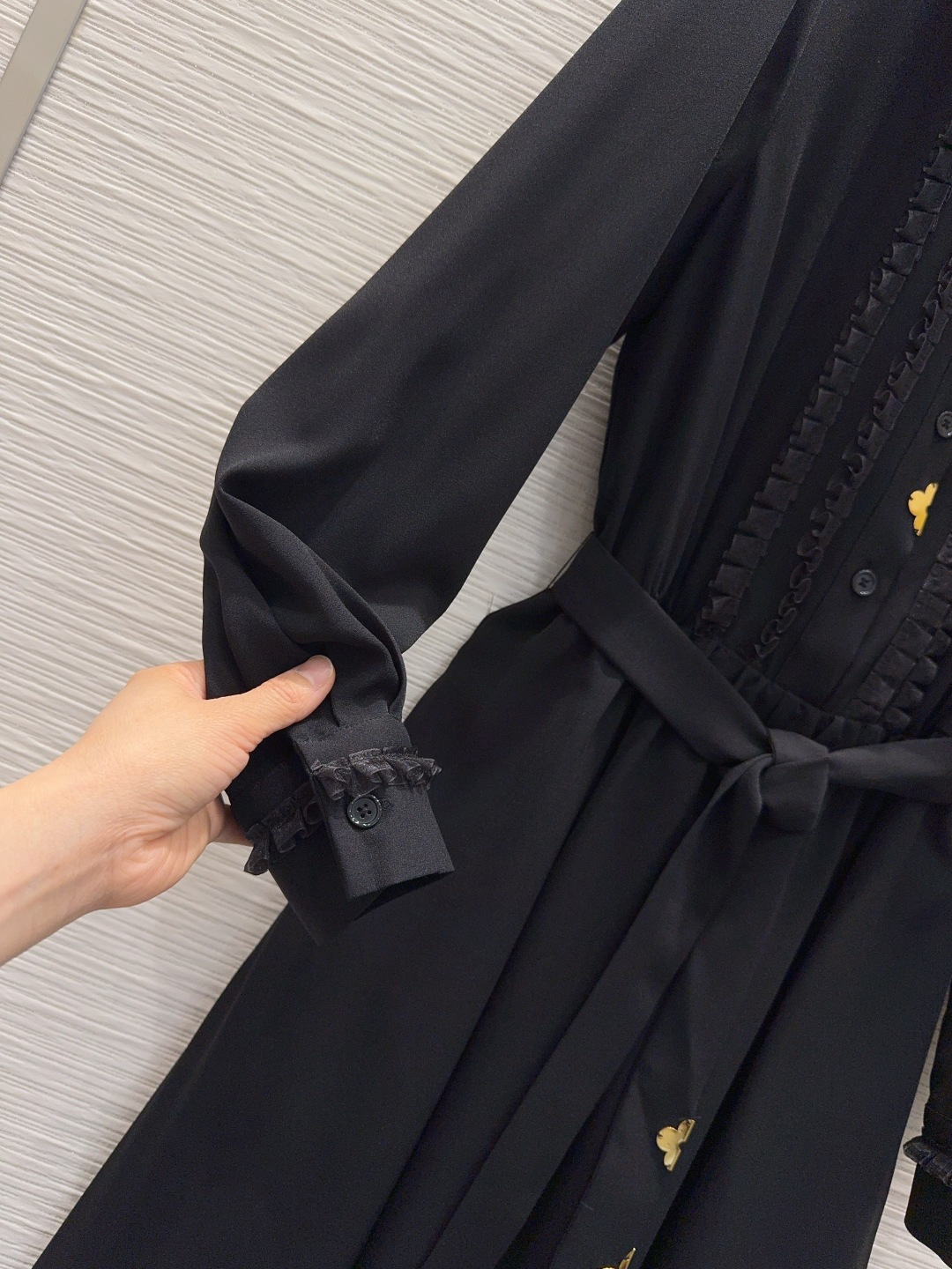 🌼2026SS新款连衣裙 传递摩登意趣 专属标志再添品牌元素 密度很高手感超好 真的费劲心血的一款！！相