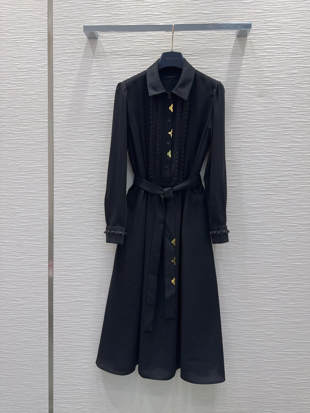 🌼2026SS新款连衣裙 传递摩登意趣 专属标志再添品牌元素 密度很高手感超好 真的费劲心血的一款！！相