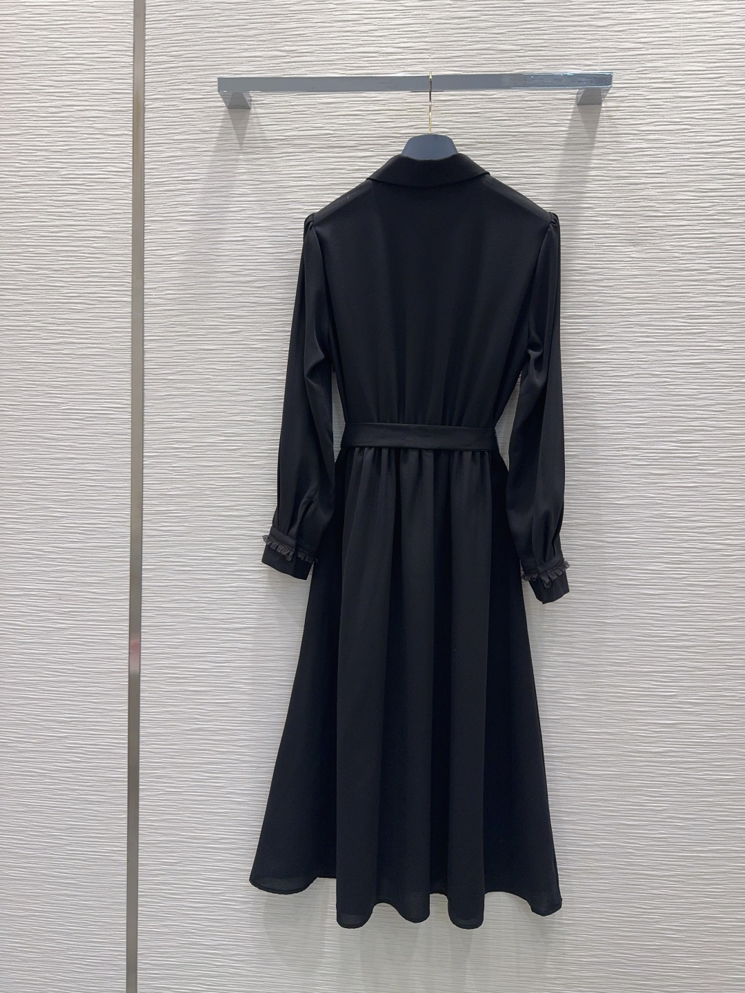 🌼2026SS新款连衣裙 传递摩登意趣 专属标志再添品牌元素 密度很高手感超好 真的费劲心血的一款！！相