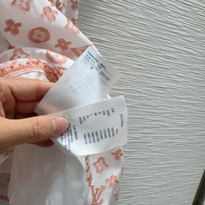 🛍️2026SS新款 出货即爆单 定制进口密度Monograw提花剪毛边面料 特殊材质有肌理感 每个小细 🛍️2026SS新款 出货即爆单 定制进口密度Monograw提花剪毛边面料 特殊材质有肌理感 每个小细