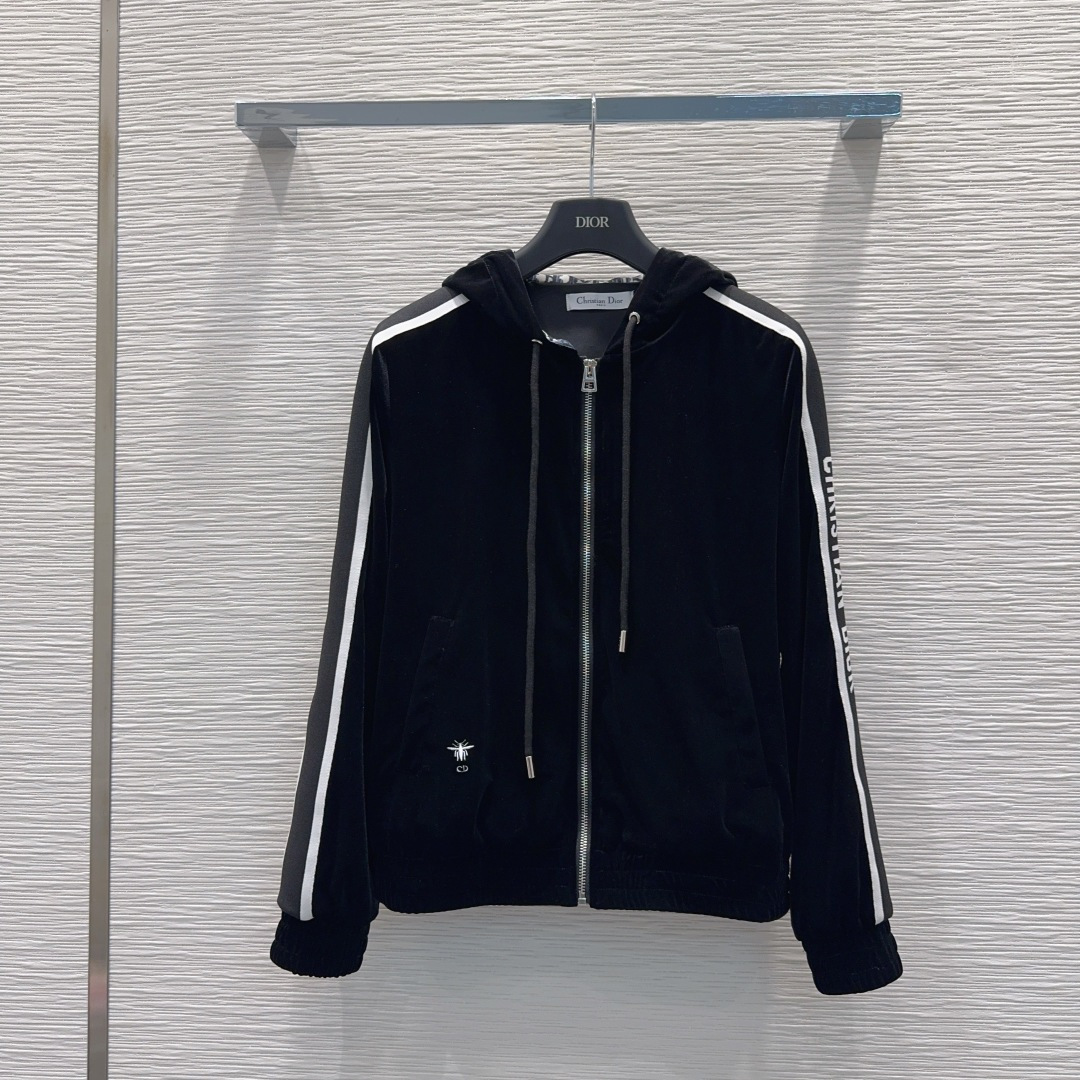 🌼2026SS新款丝绒套装 人人都能驾驭 高密度时髦休闲风 Vintage帅气 中古风 贴合舒适与时髦的