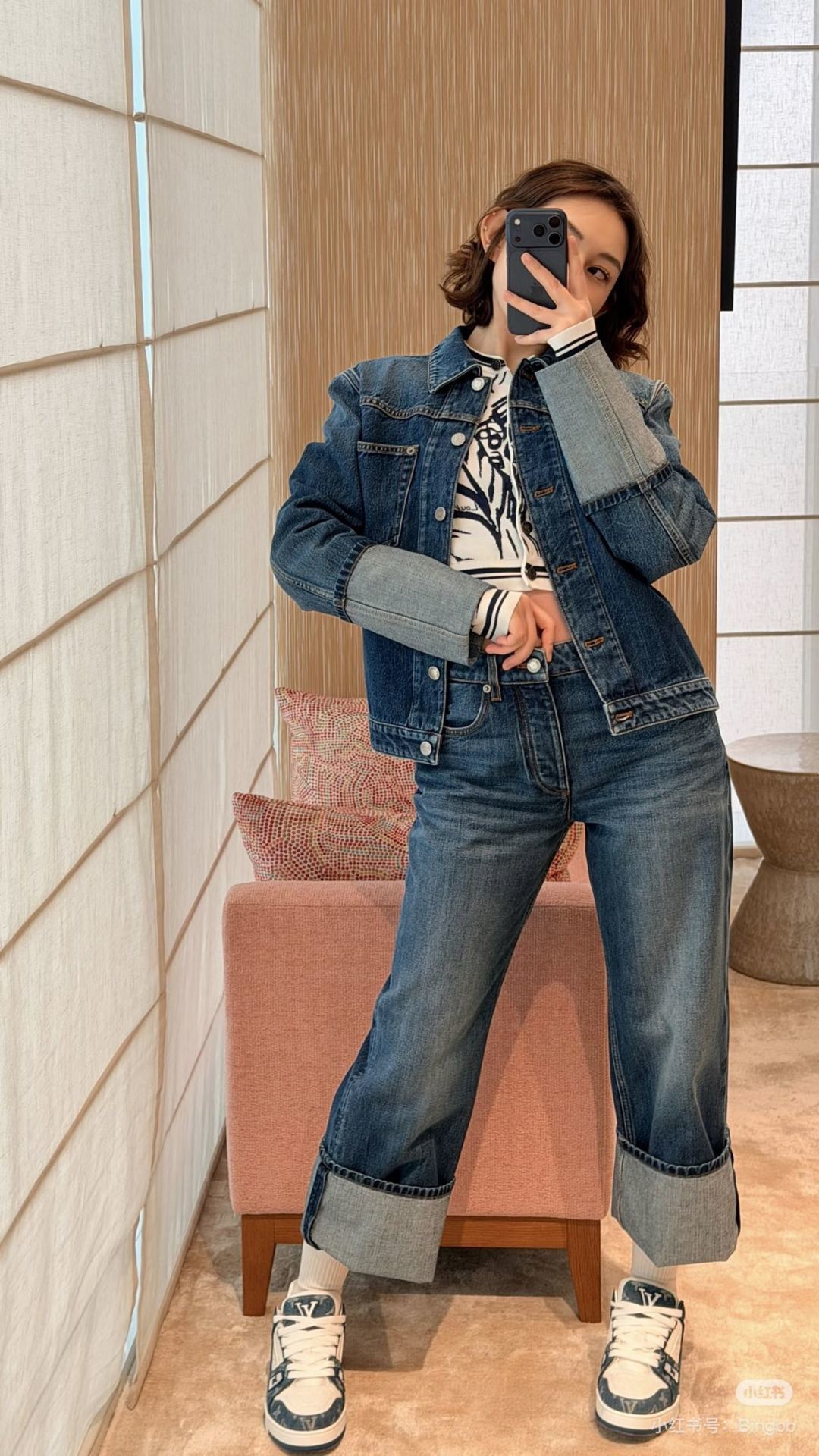 NO:753762,Counter picture 1,,19860909专柜图1,,,Women's clothing